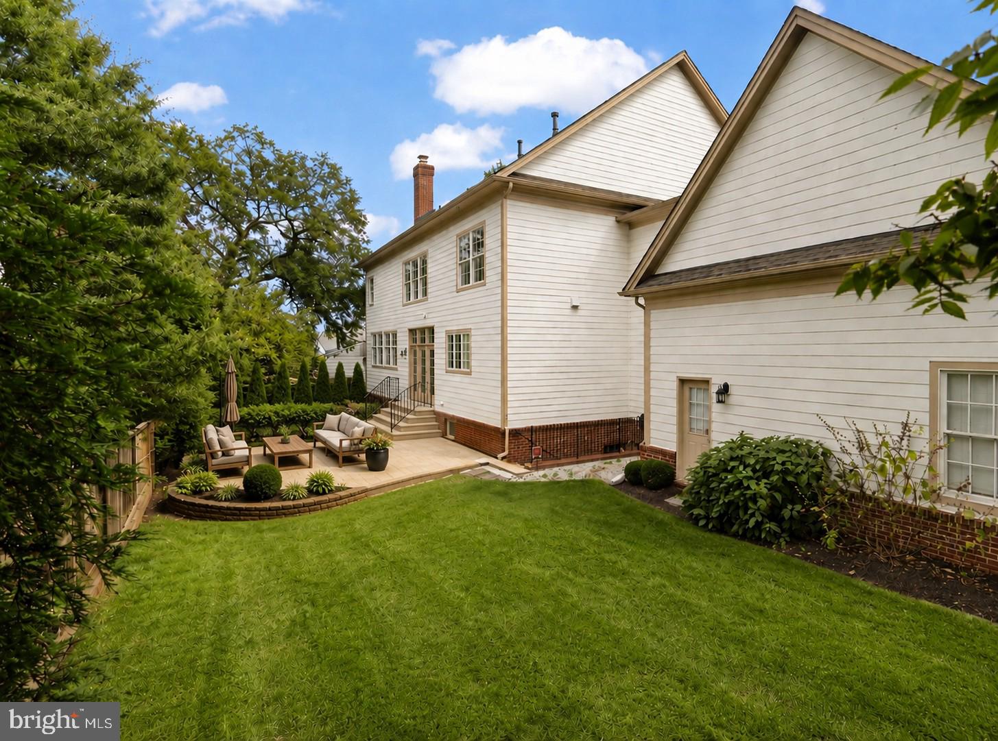 ELDENWOOD FRUIT - Residential