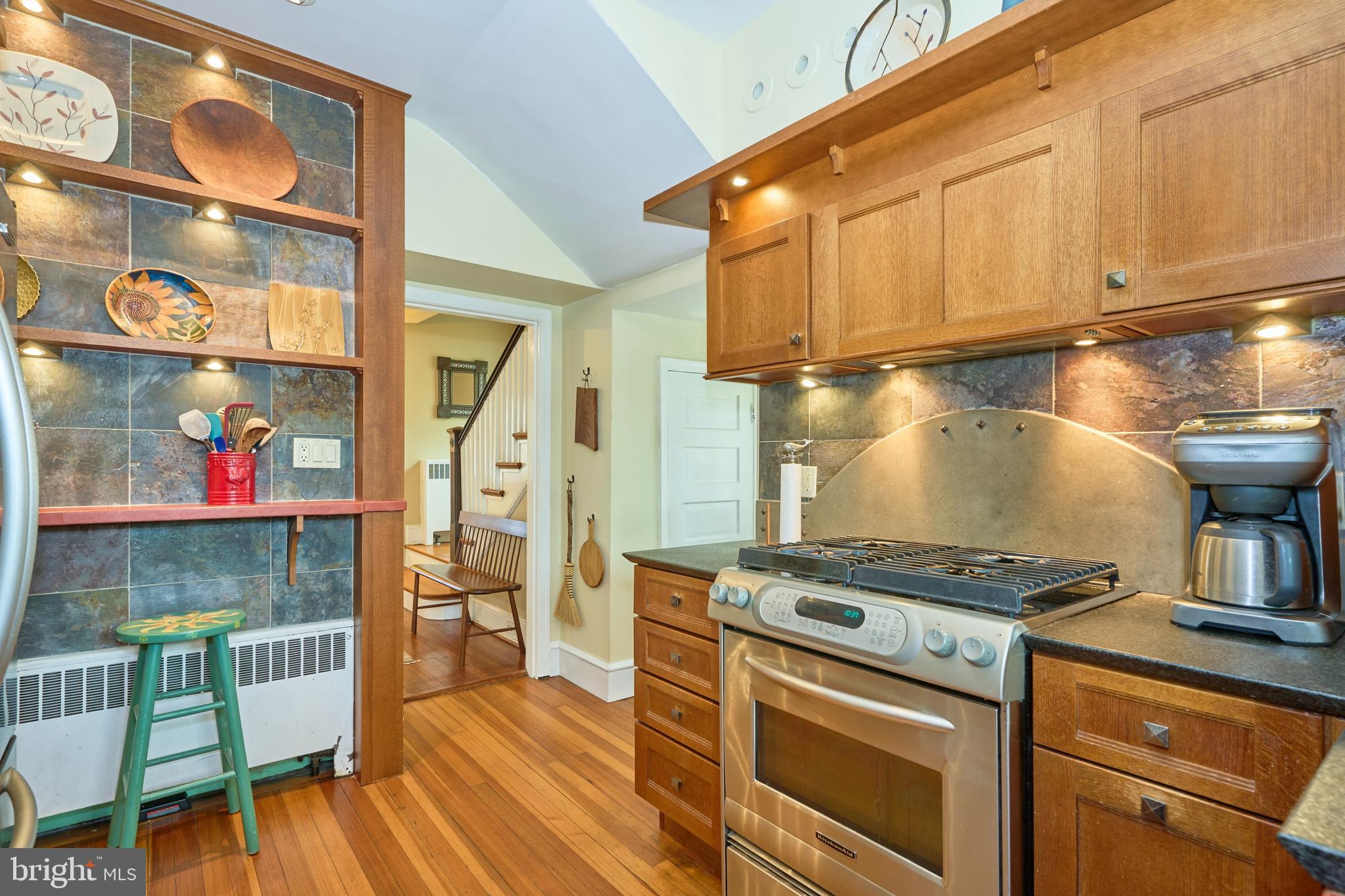 ASHTON HEIGHTS - Residential