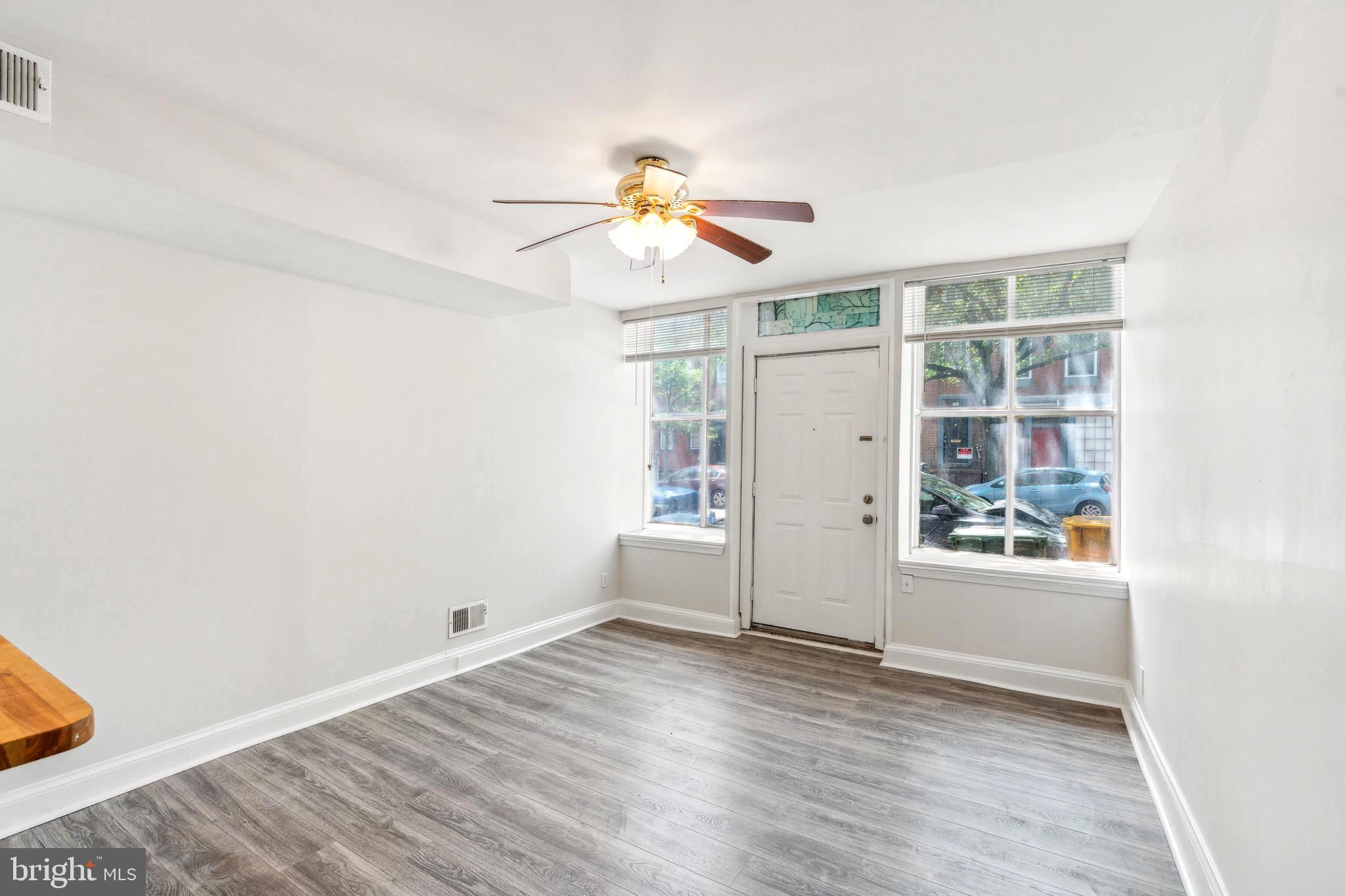 HOLLINS MARKET - Residential Lease