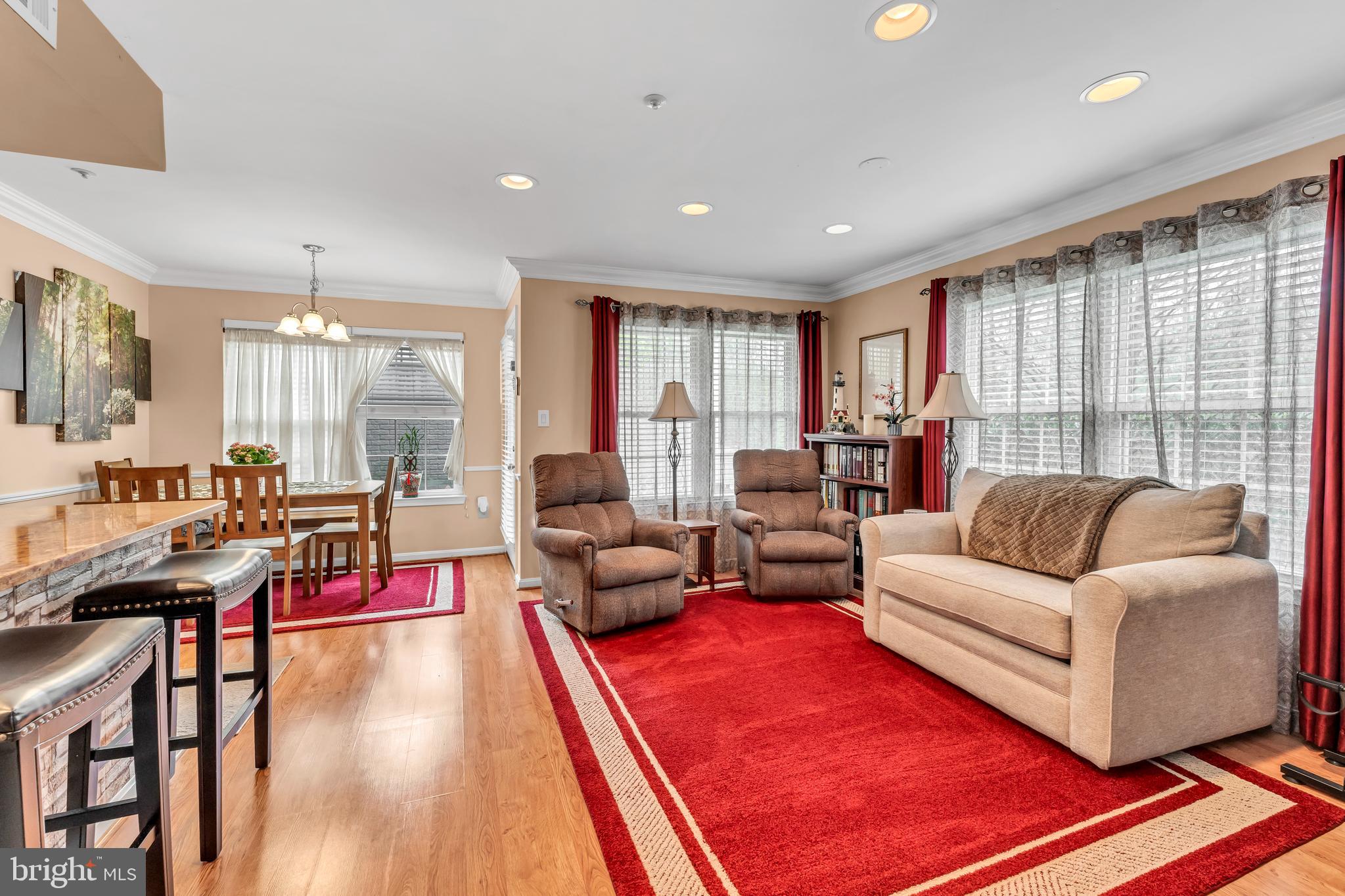 VISTAS AT WASHINGTONIAN WOODS - Residential