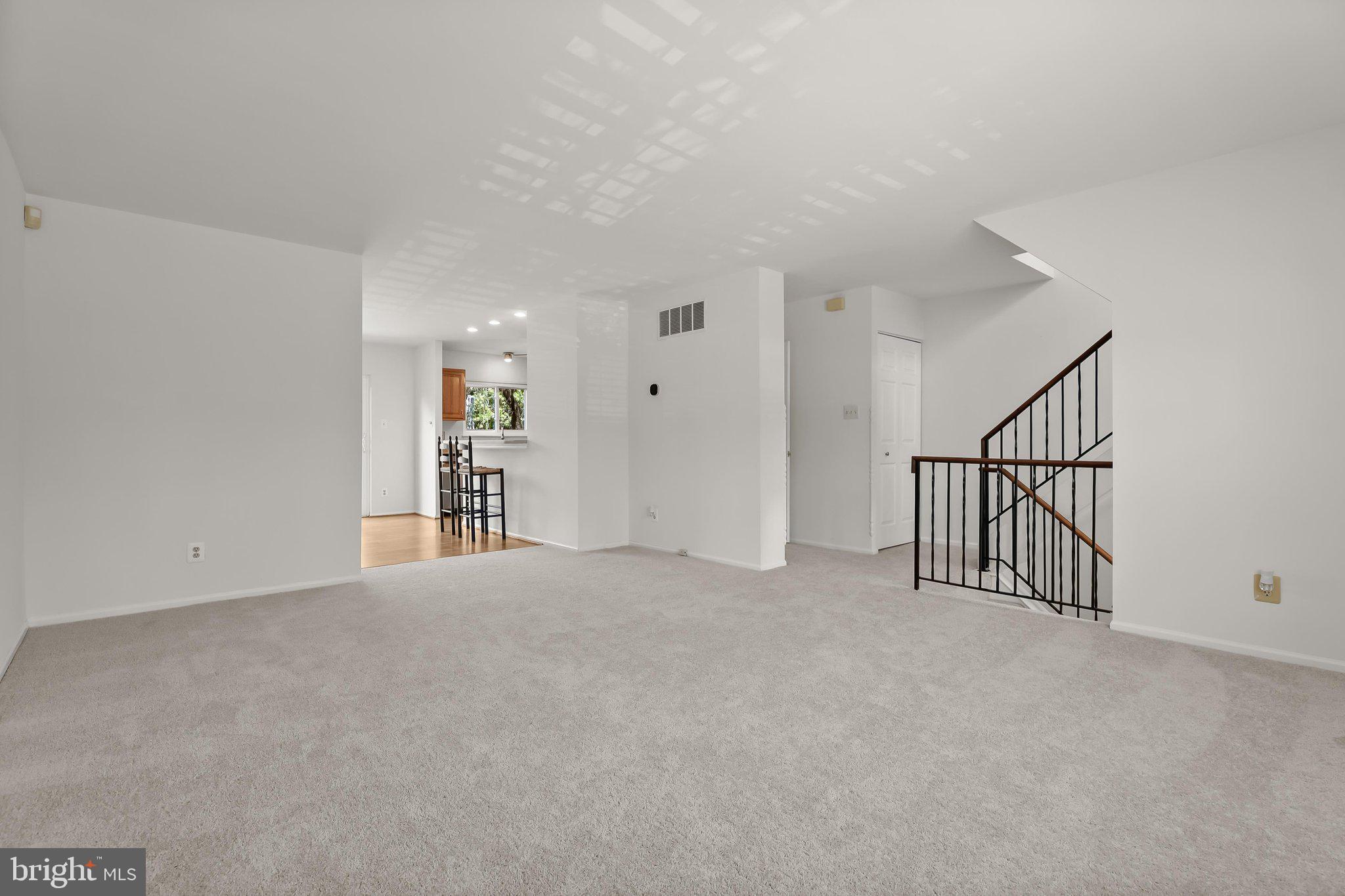 HINES ESTATES - Residential