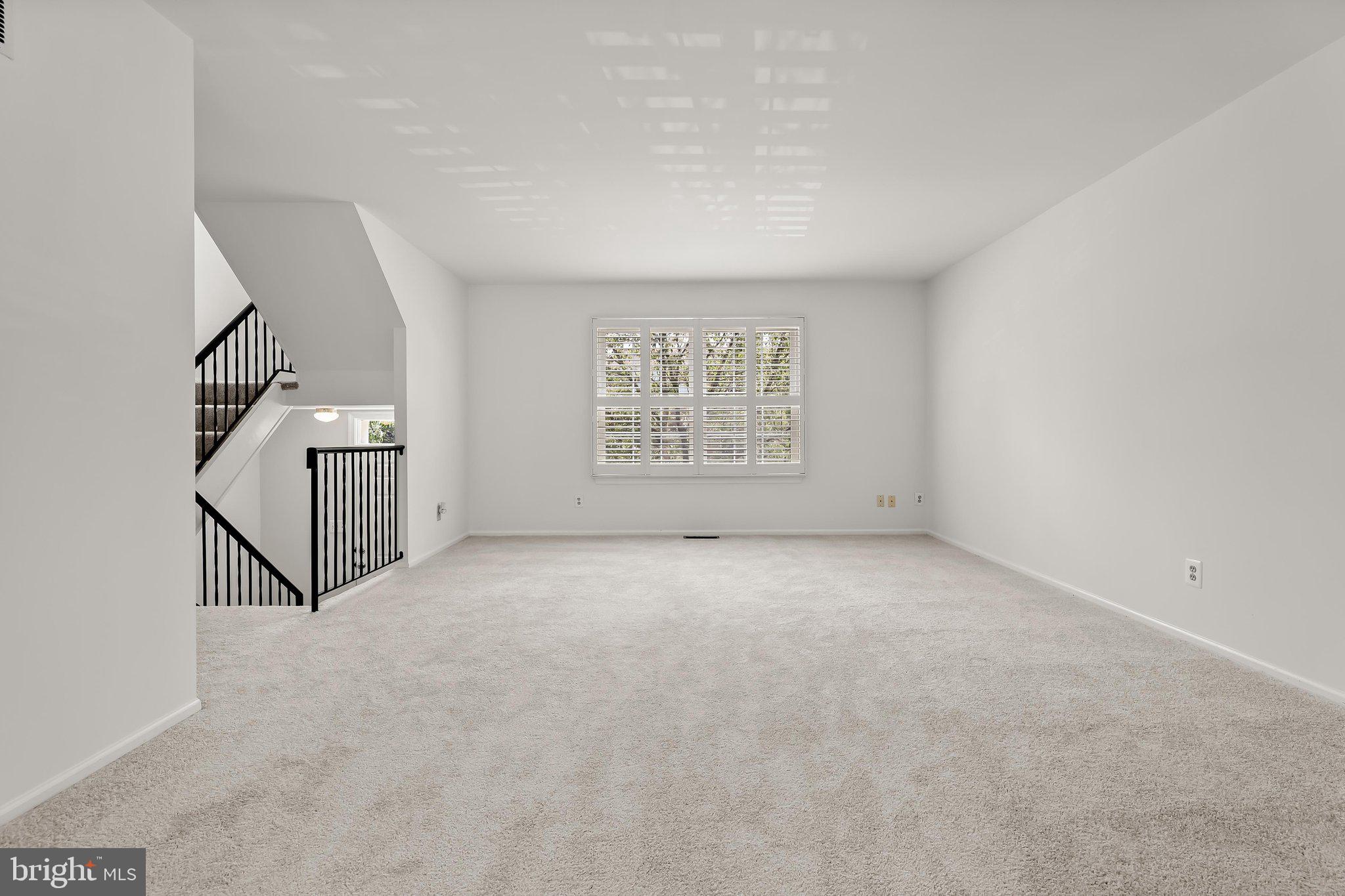 HINES ESTATES - Residential