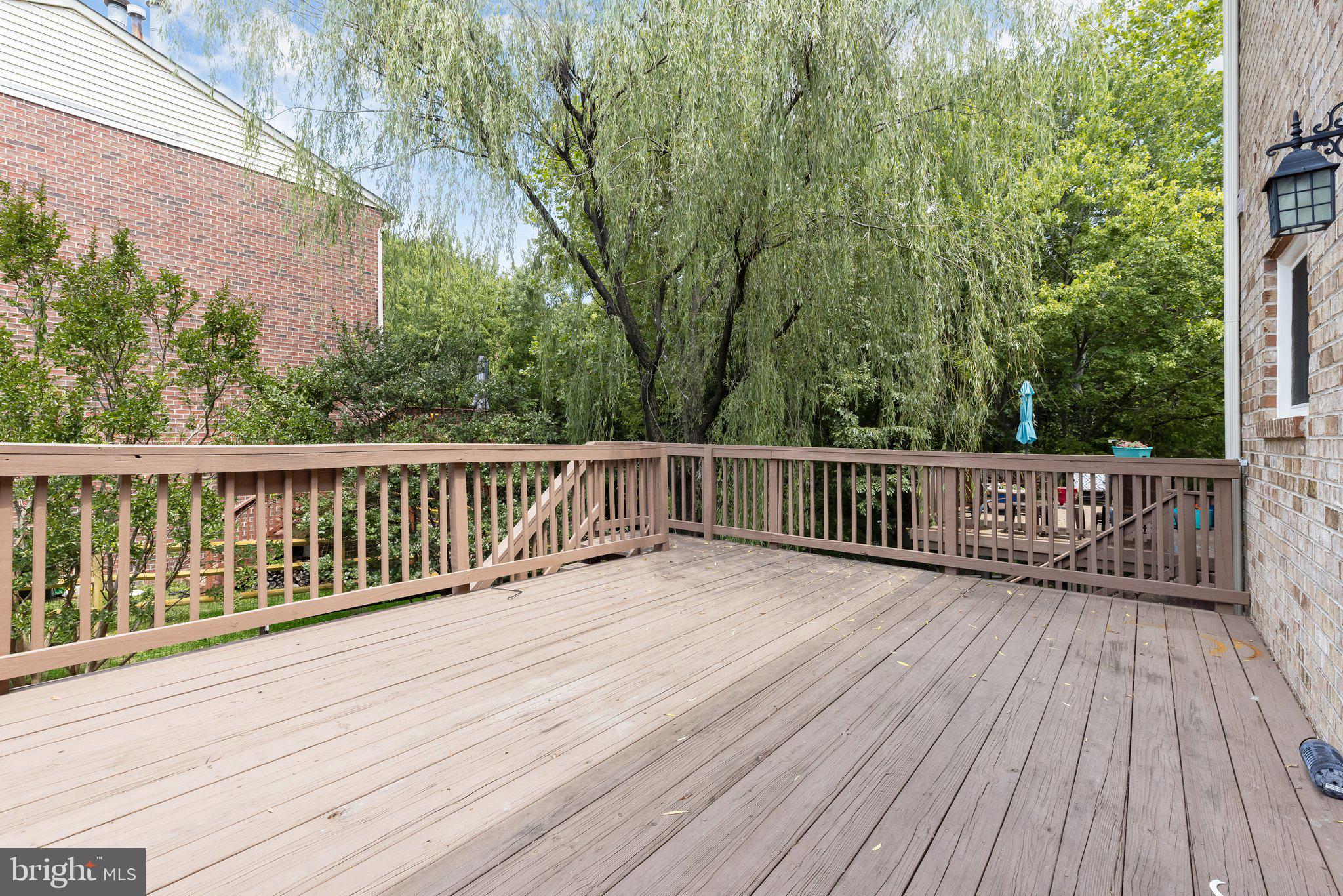 HINES ESTATES - Residential