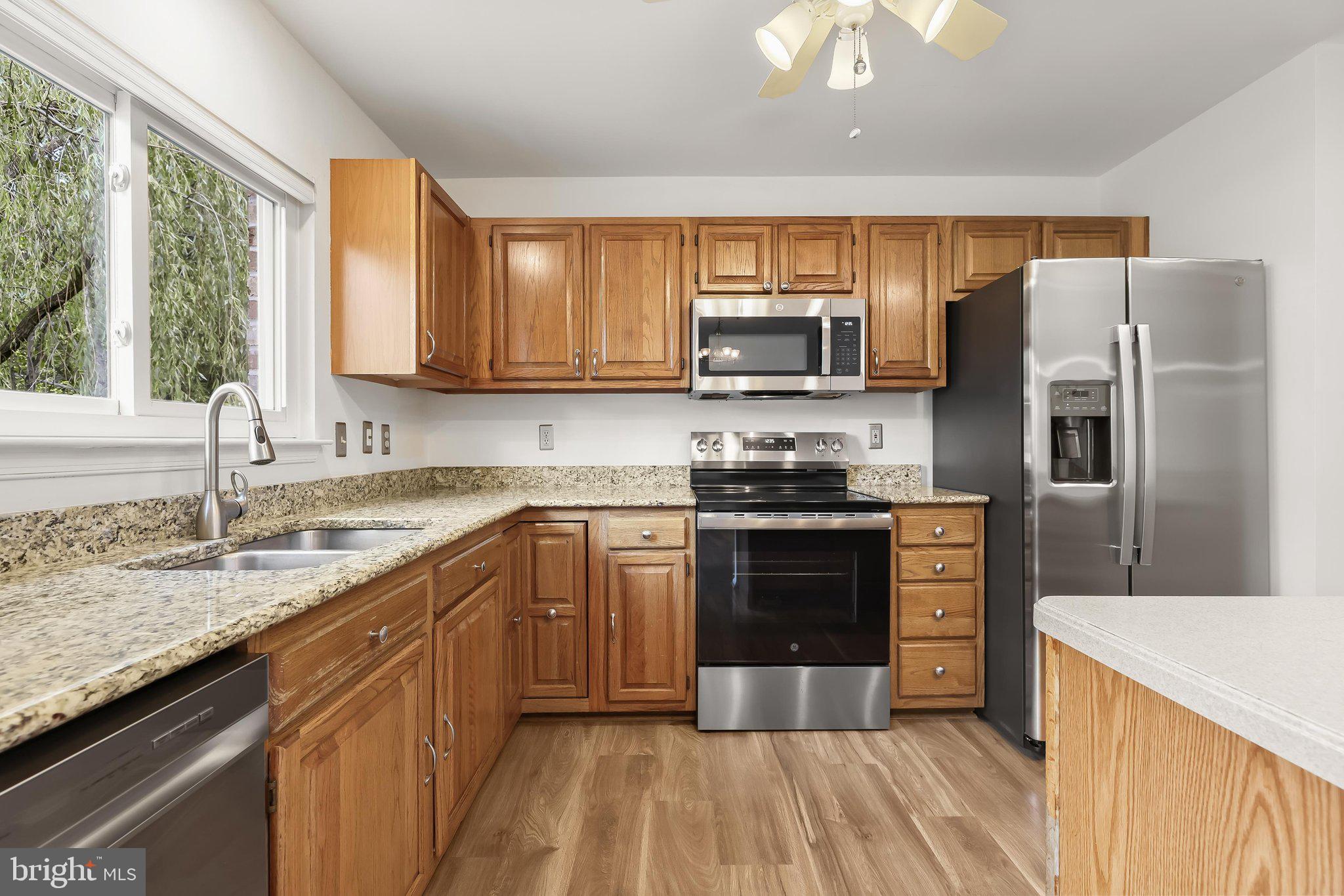 HINES ESTATES - Residential