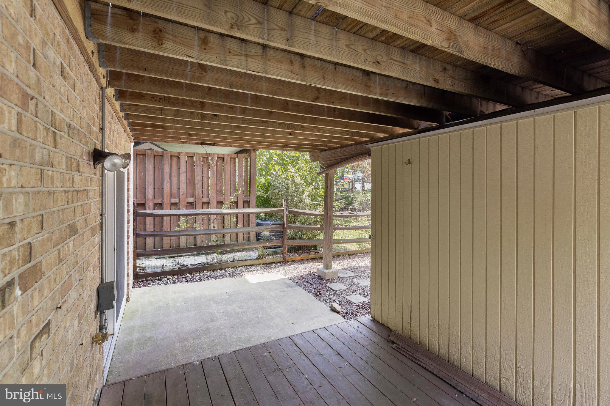 HINES ESTATES - Residential