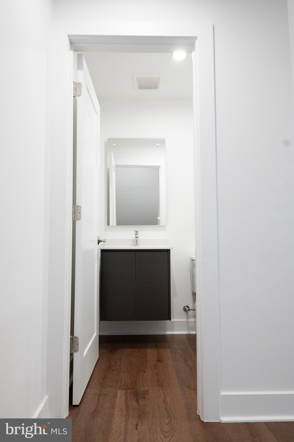 WESTBARD SQUARE - Residential