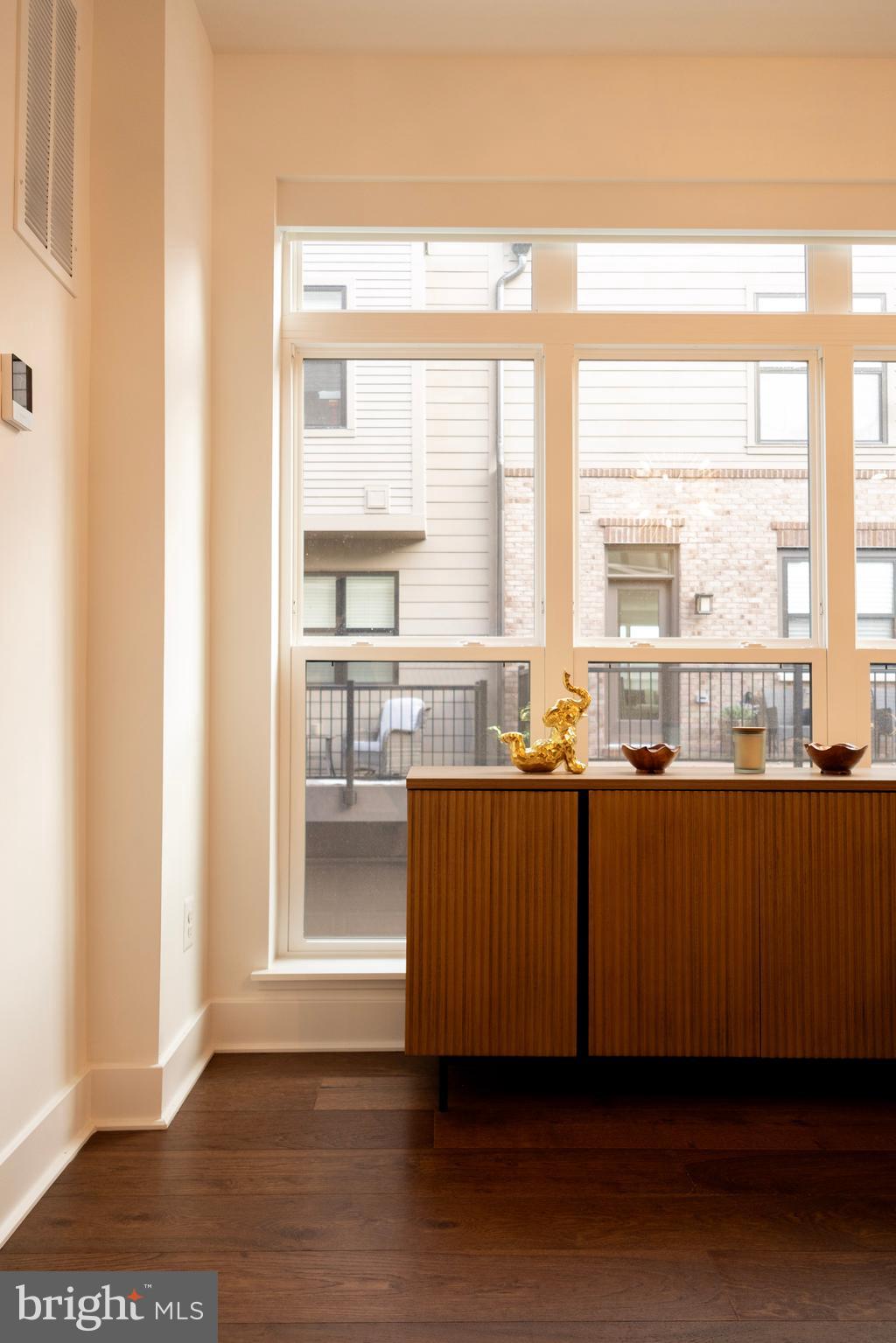 WESTBARD SQUARE - Residential