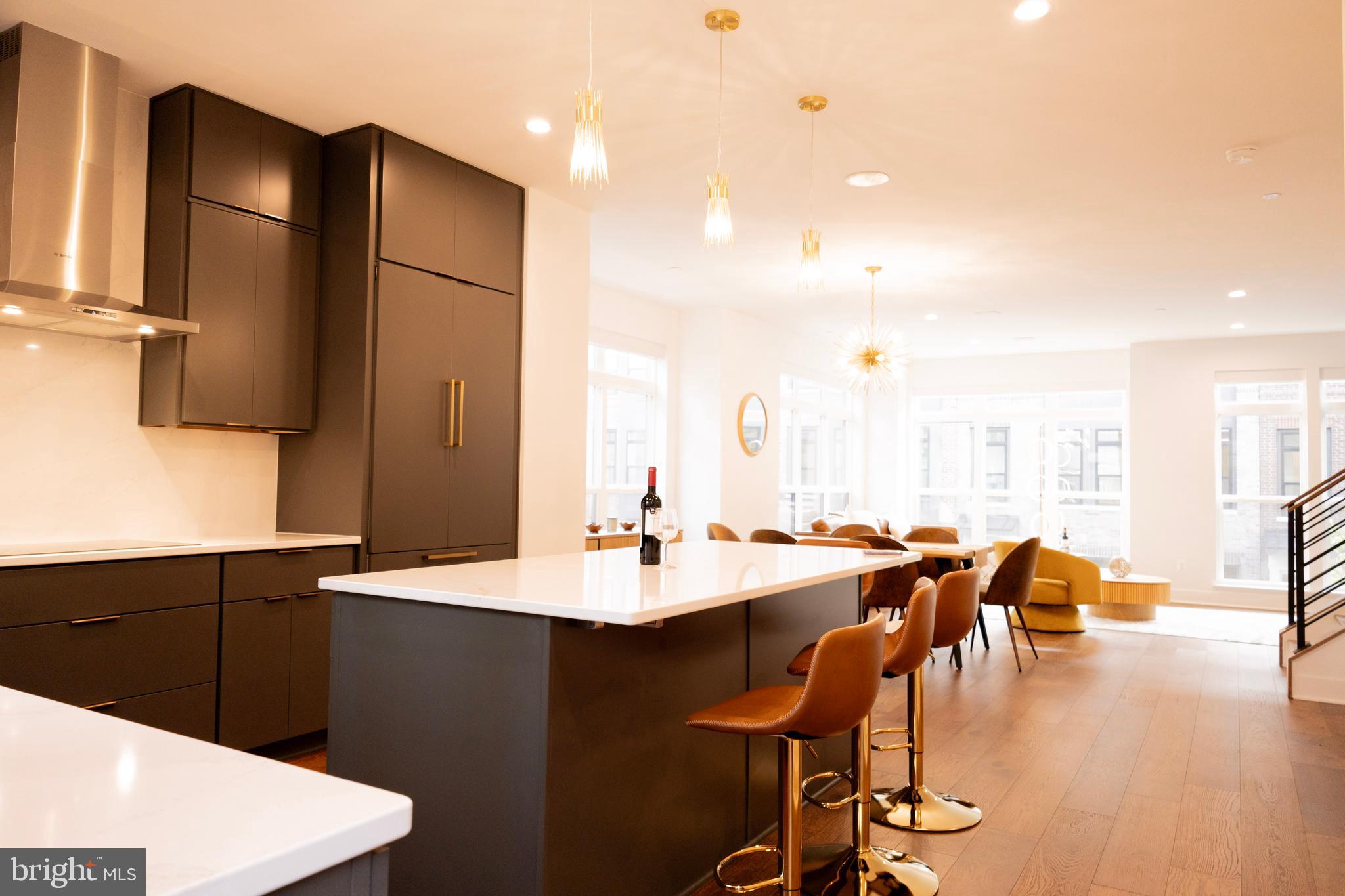 WESTBARD SQUARE - Residential