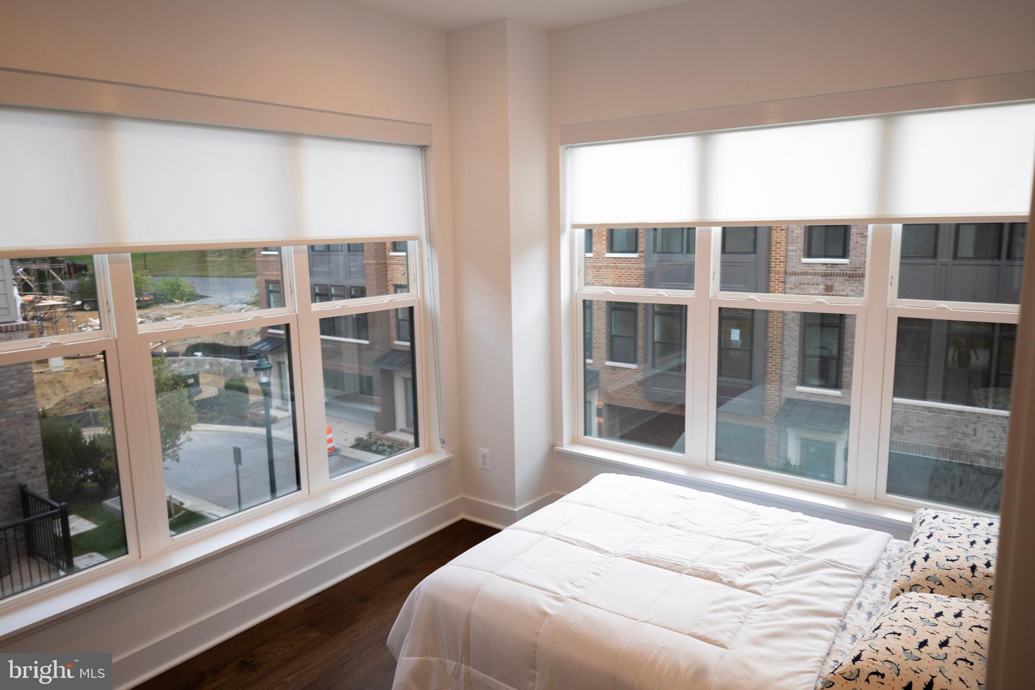WESTBARD SQUARE - Residential