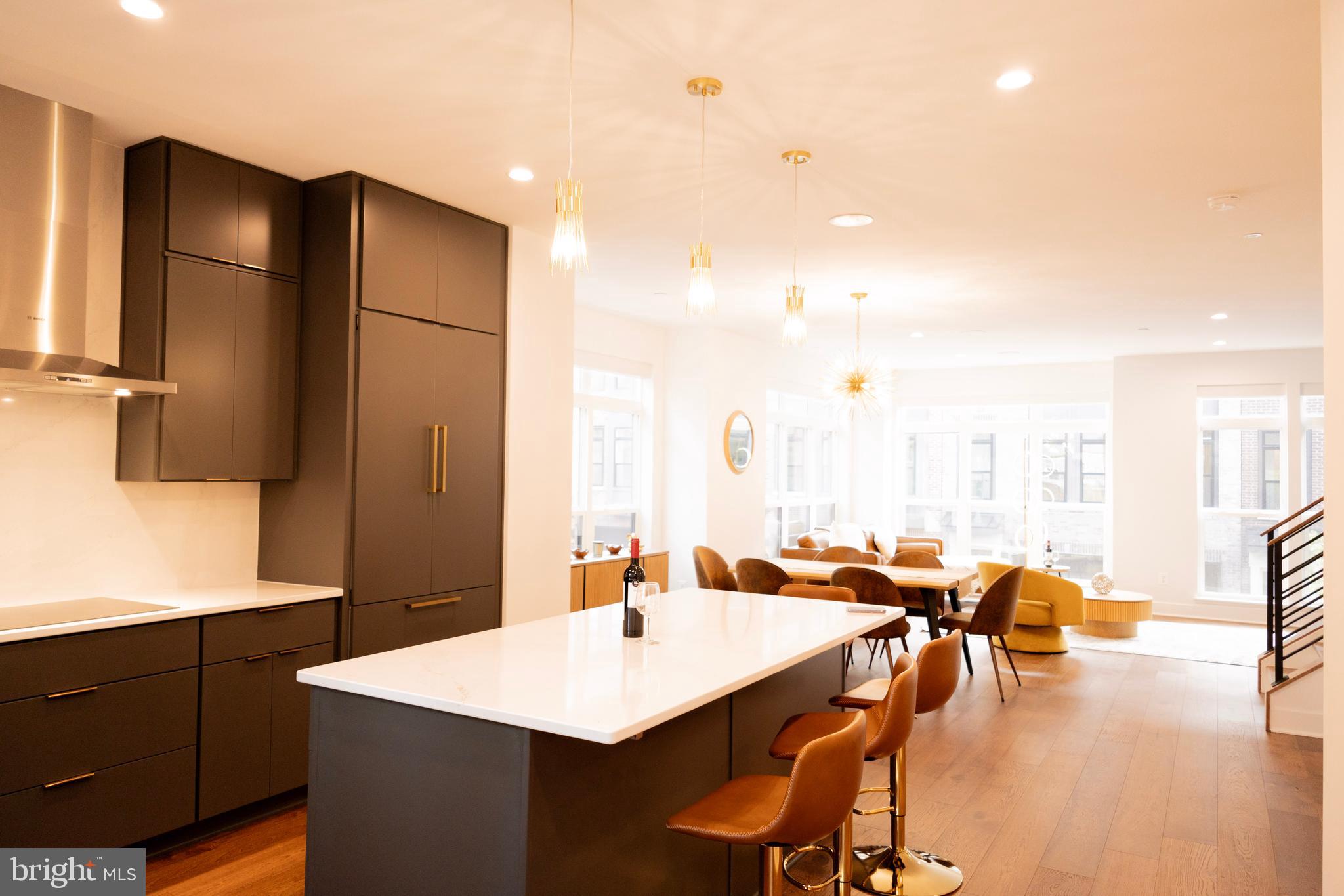 WESTBARD SQUARE - Residential