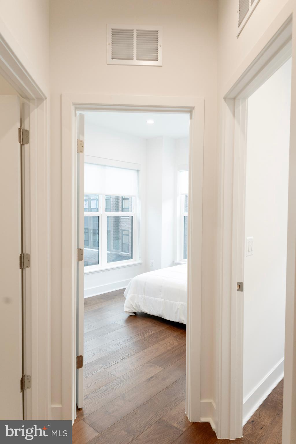 WESTBARD SQUARE - Residential
