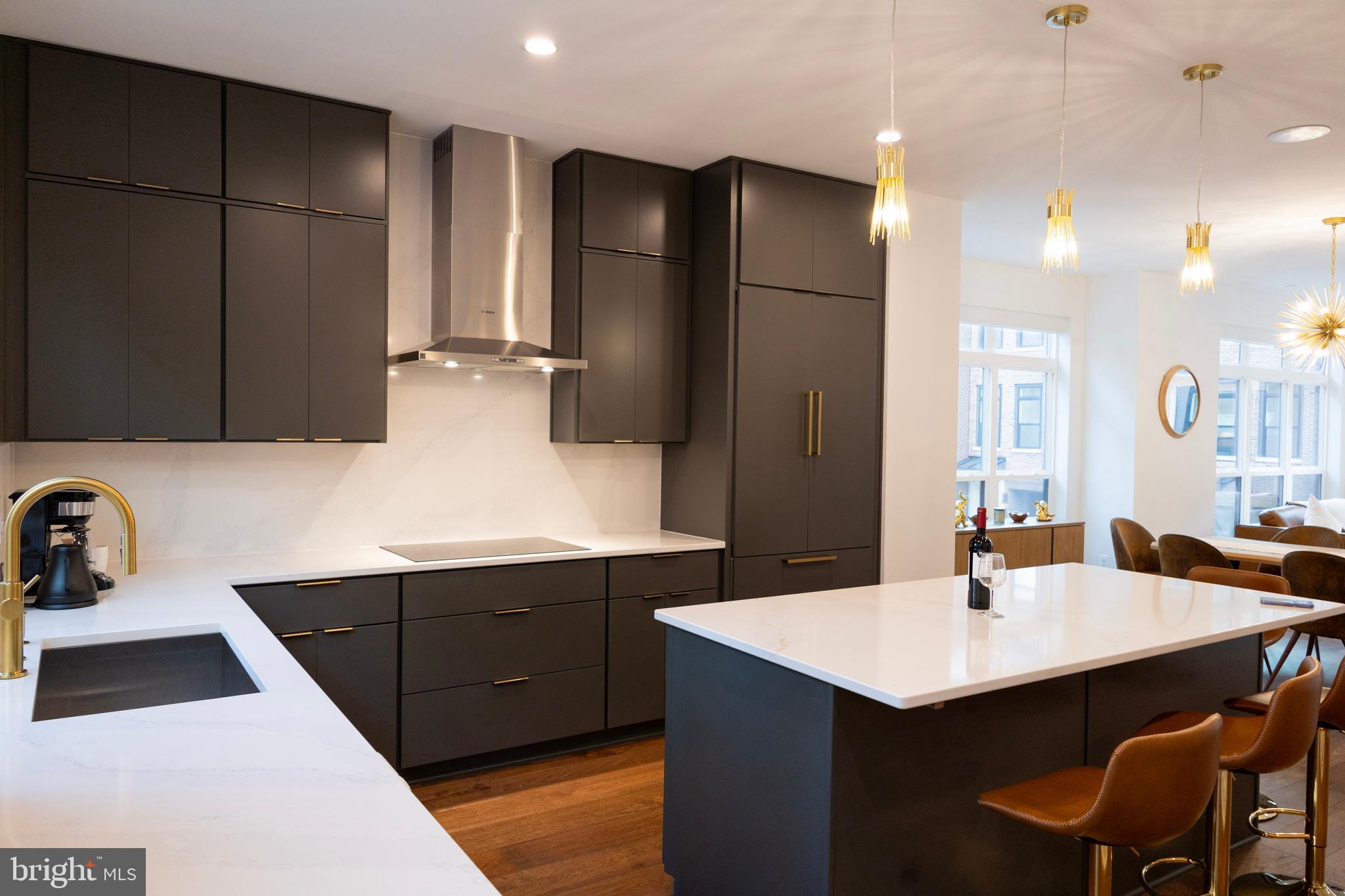 WESTBARD SQUARE - Residential