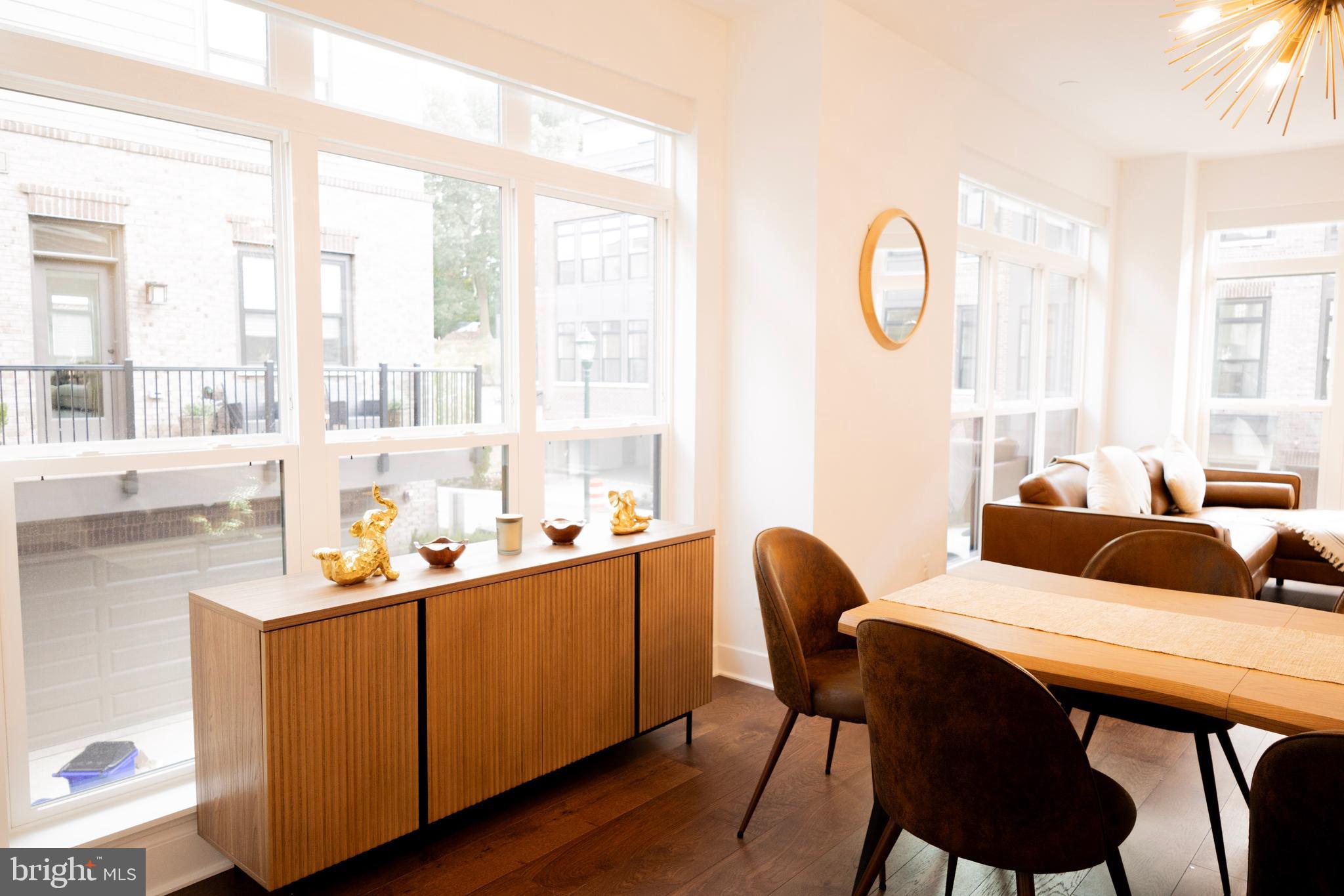 WESTBARD SQUARE - Residential