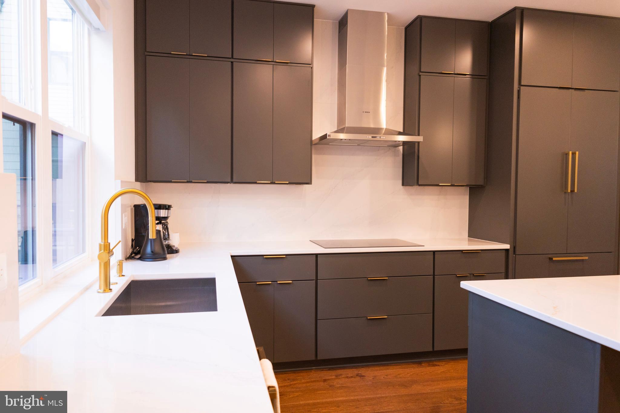 WESTBARD SQUARE - Residential