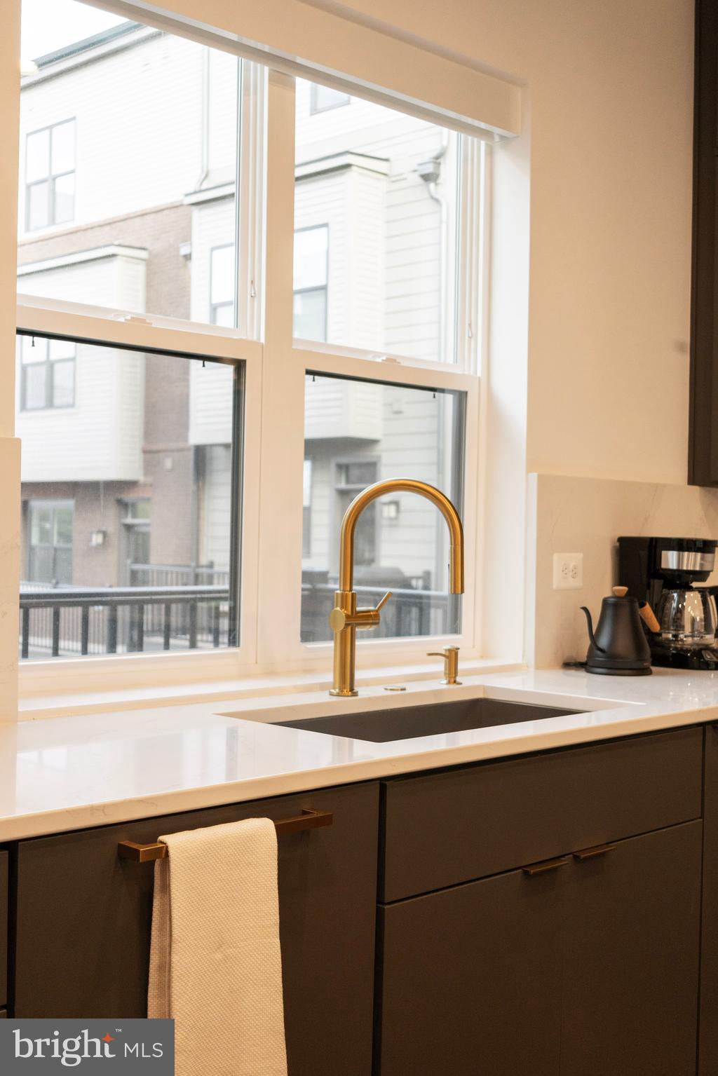 WESTBARD SQUARE - Residential