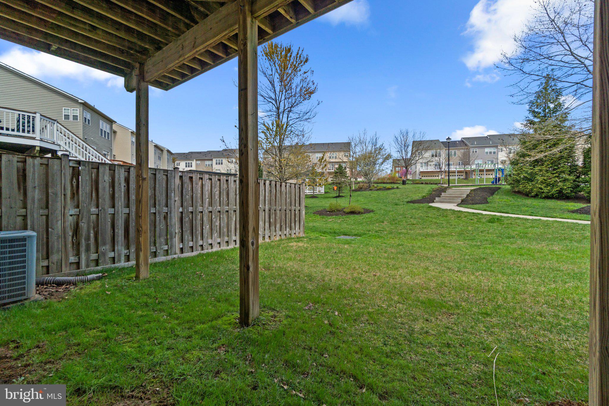 URBANA HIGHLANDS - Residential
