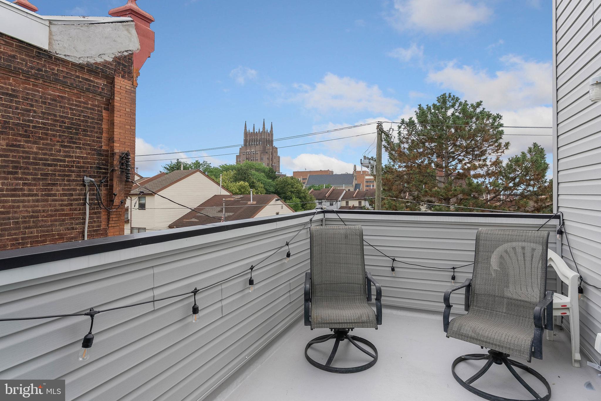 WEST KENSINGTON - Residential Income