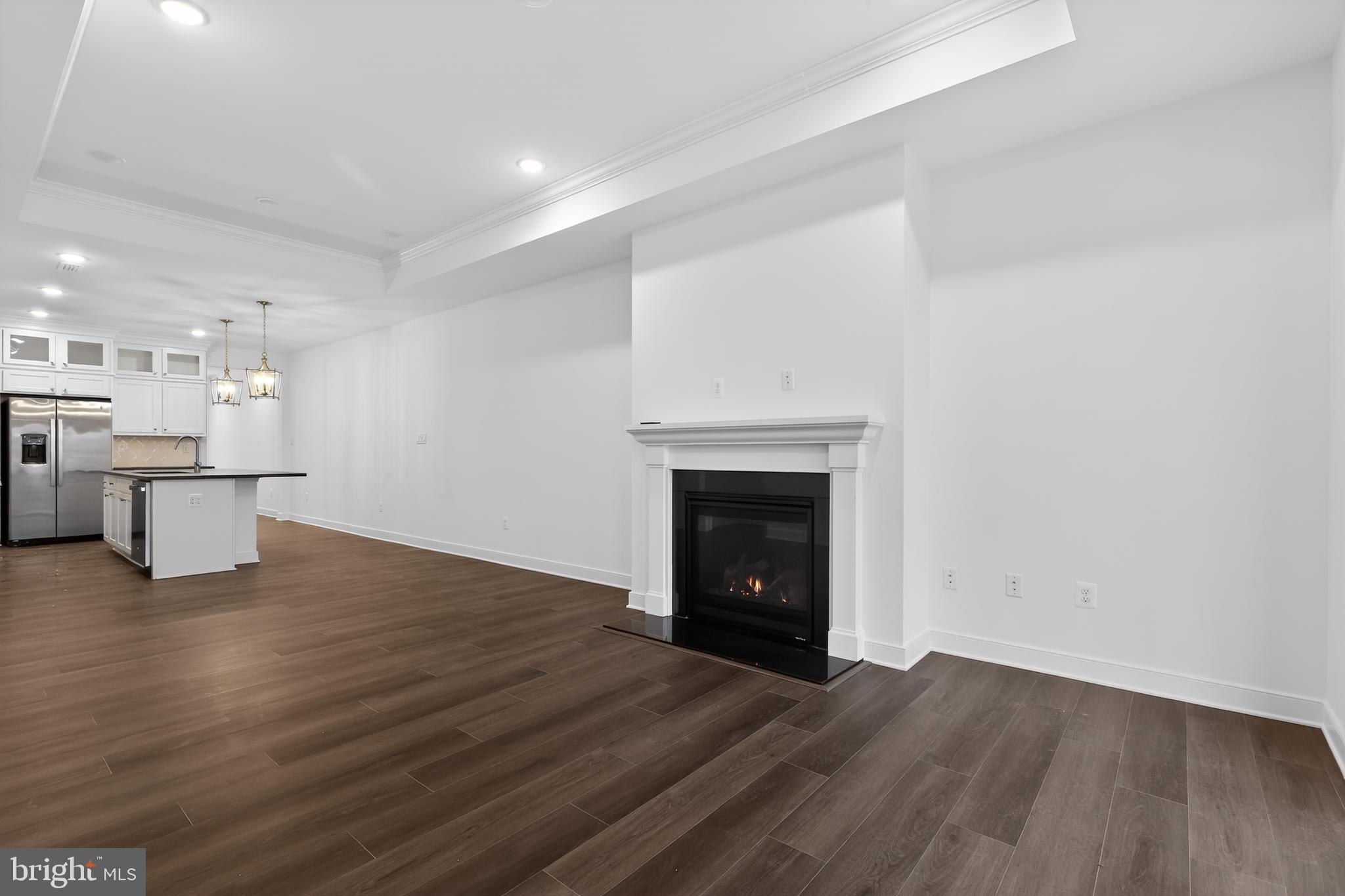 ADMIRAL'S LANDING - Residential