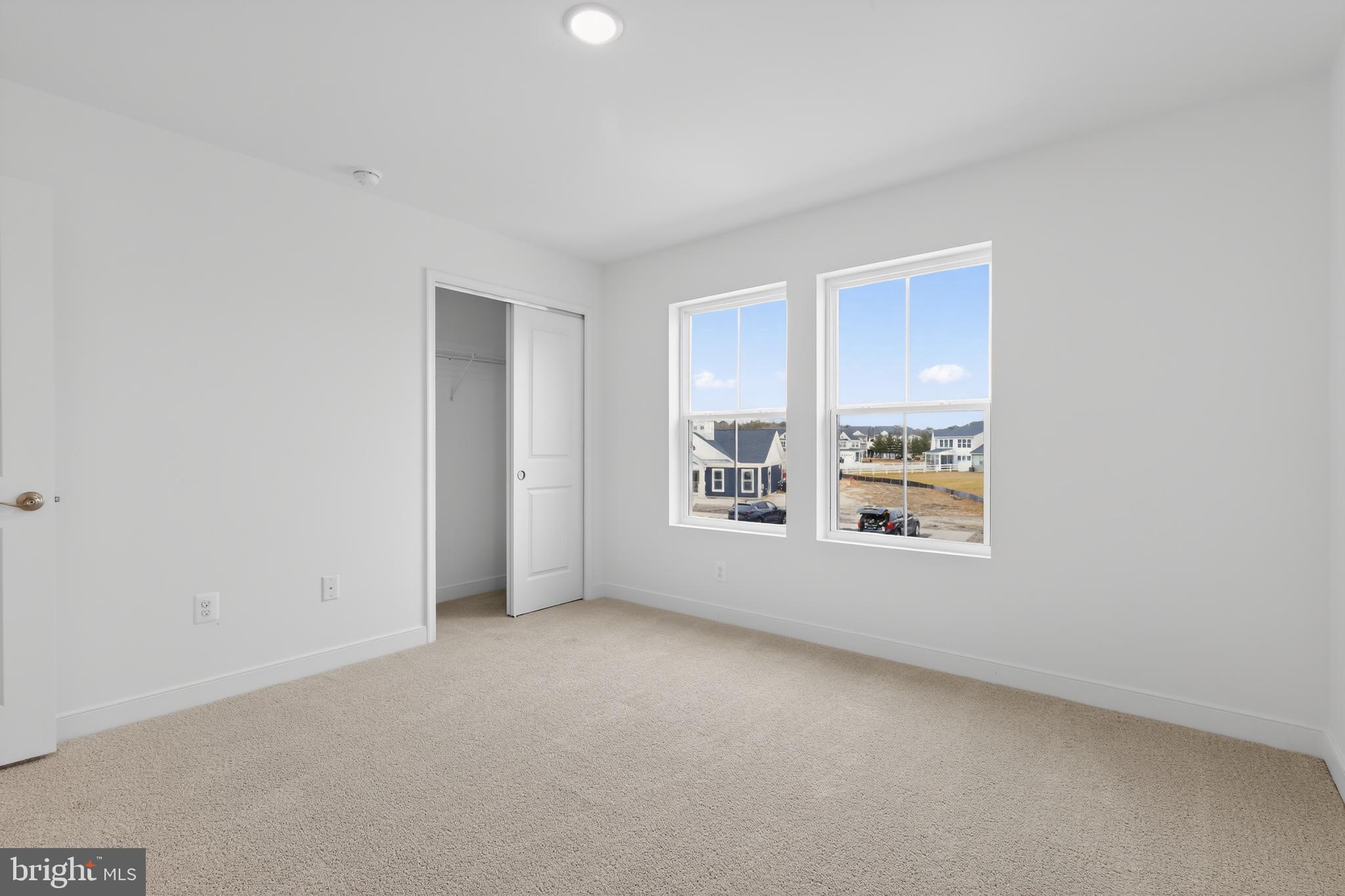 ADMIRAL'S LANDING - Residential