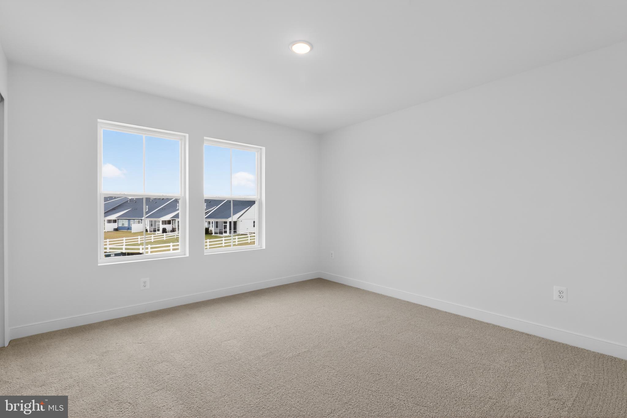 ADMIRAL'S LANDING - Residential