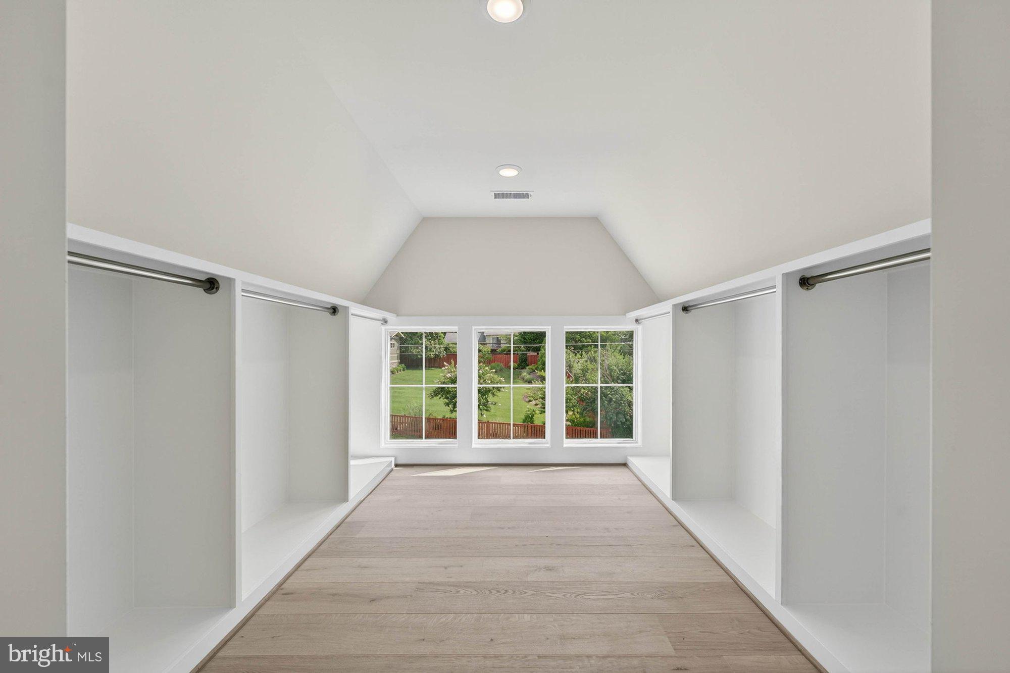 ONONDIO - Residential