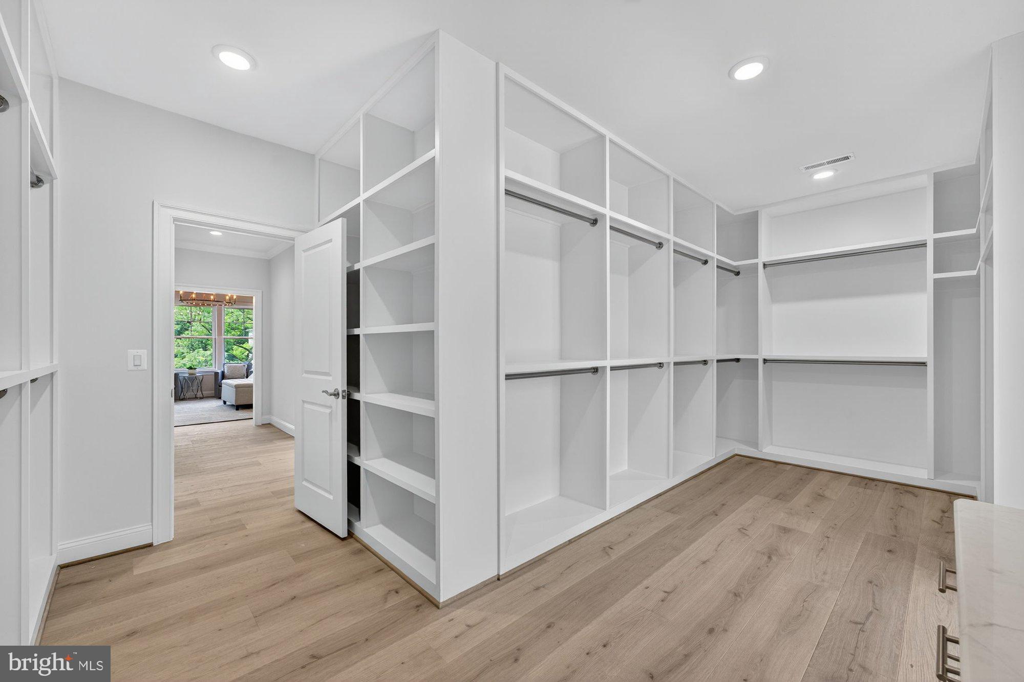 ONONDIO - Residential