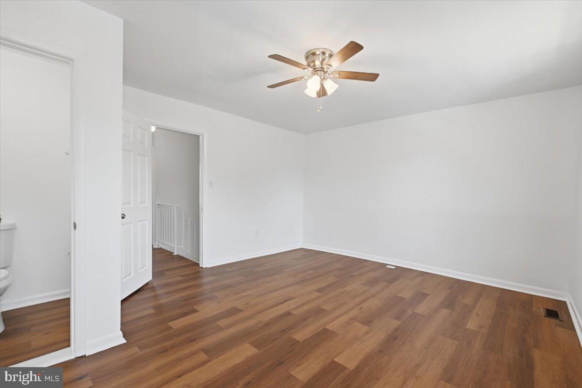WILLIAMSTOWN - Residential
