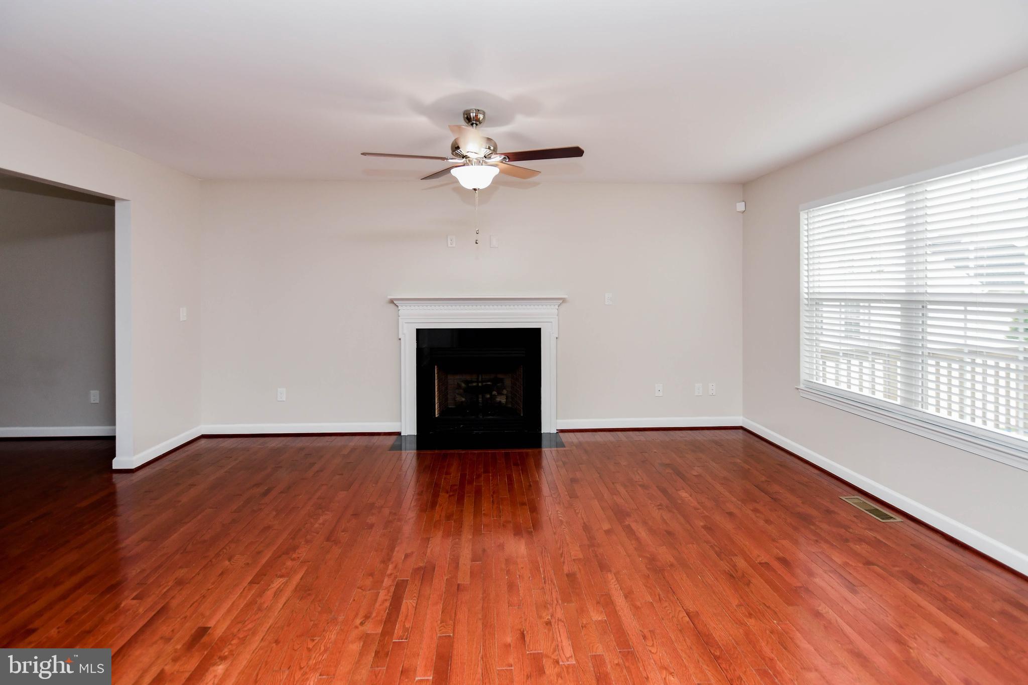 COLONIAL PARK - Residential