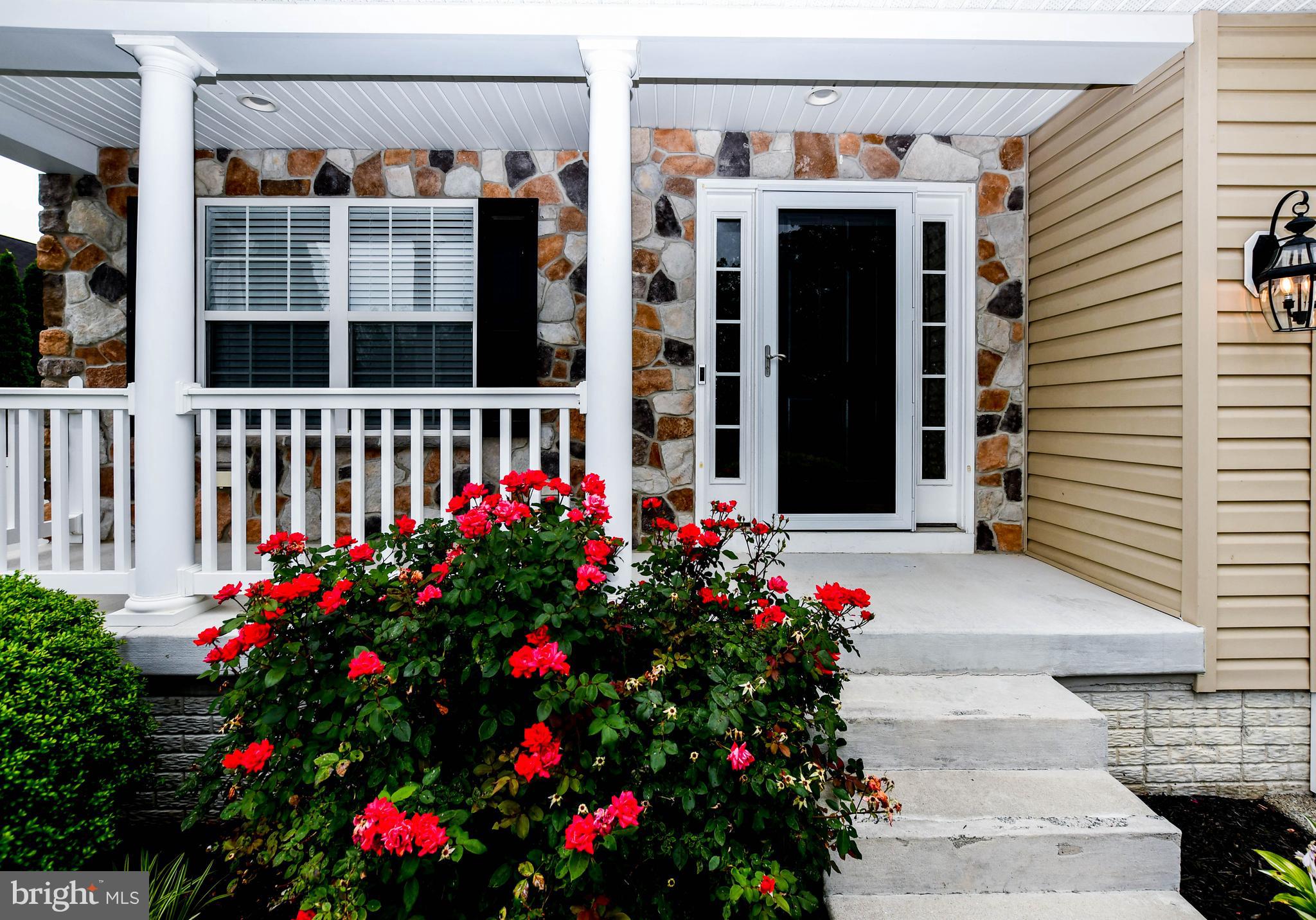 COLONIAL PARK - Residential