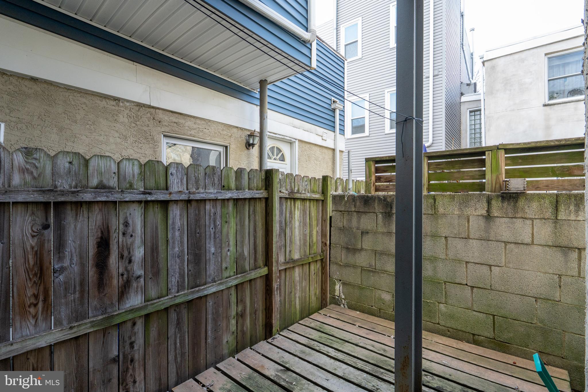 BELLA VISTA - Residential Lease