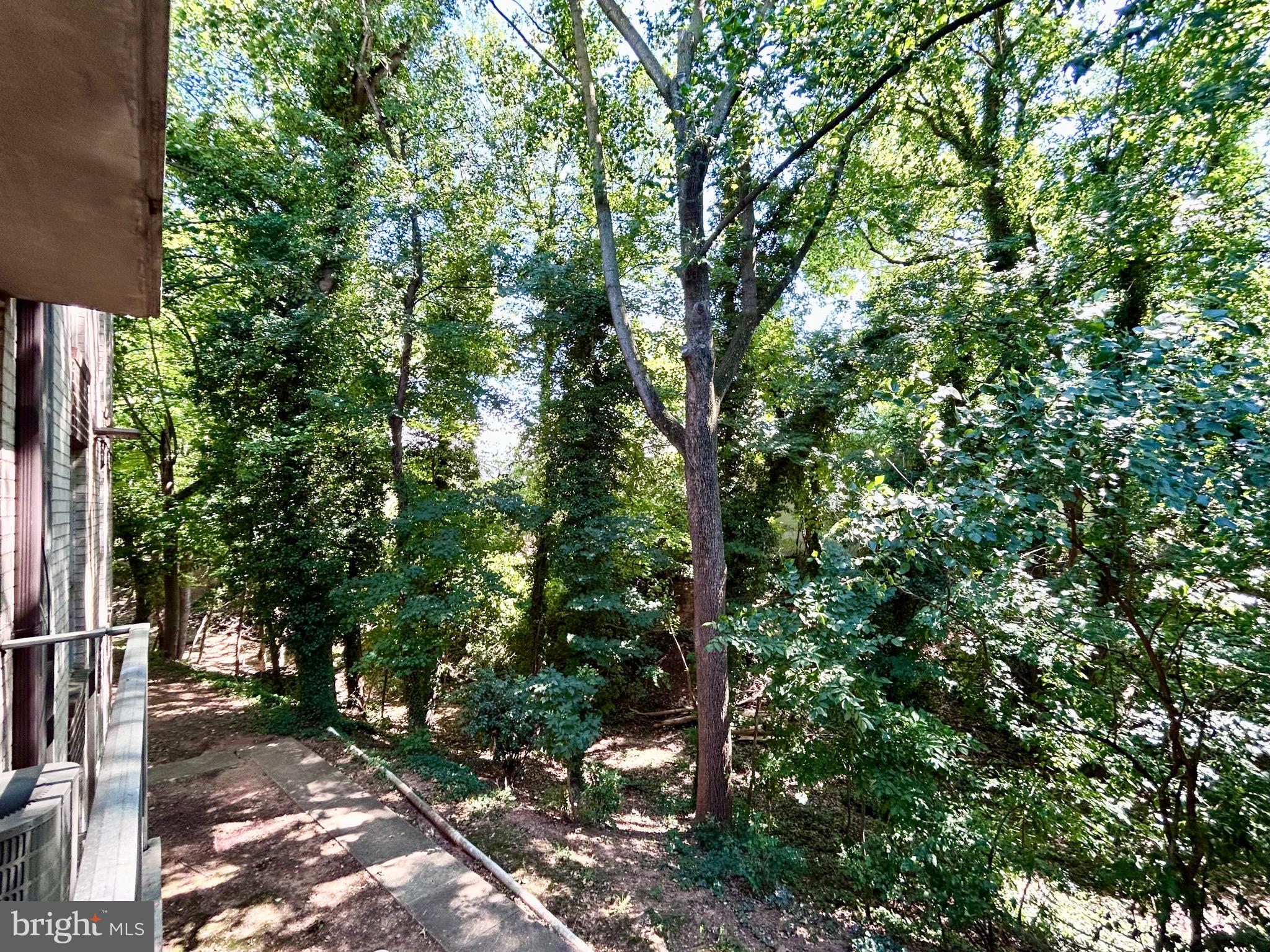 BLADENWOODS - Residential