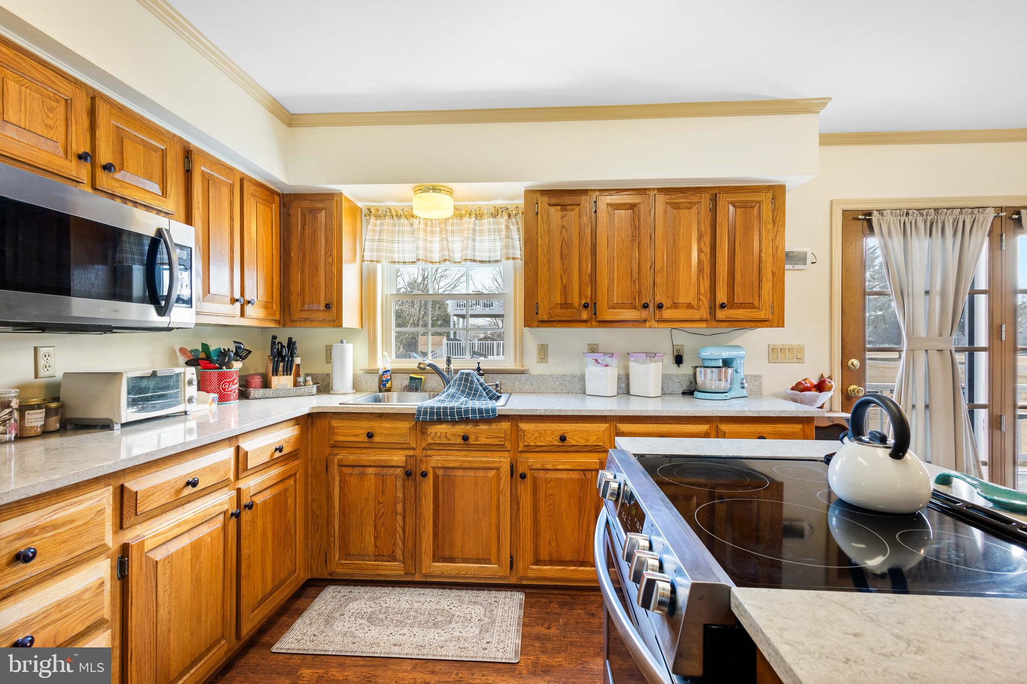 CABIN POINT - Residential