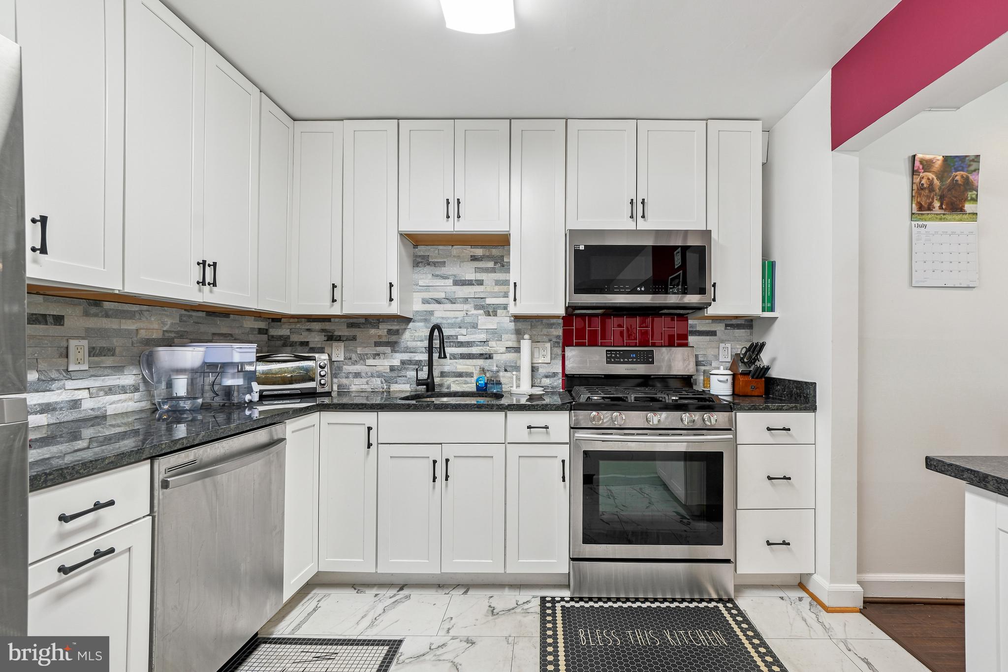 NORTH CREEK - Residential