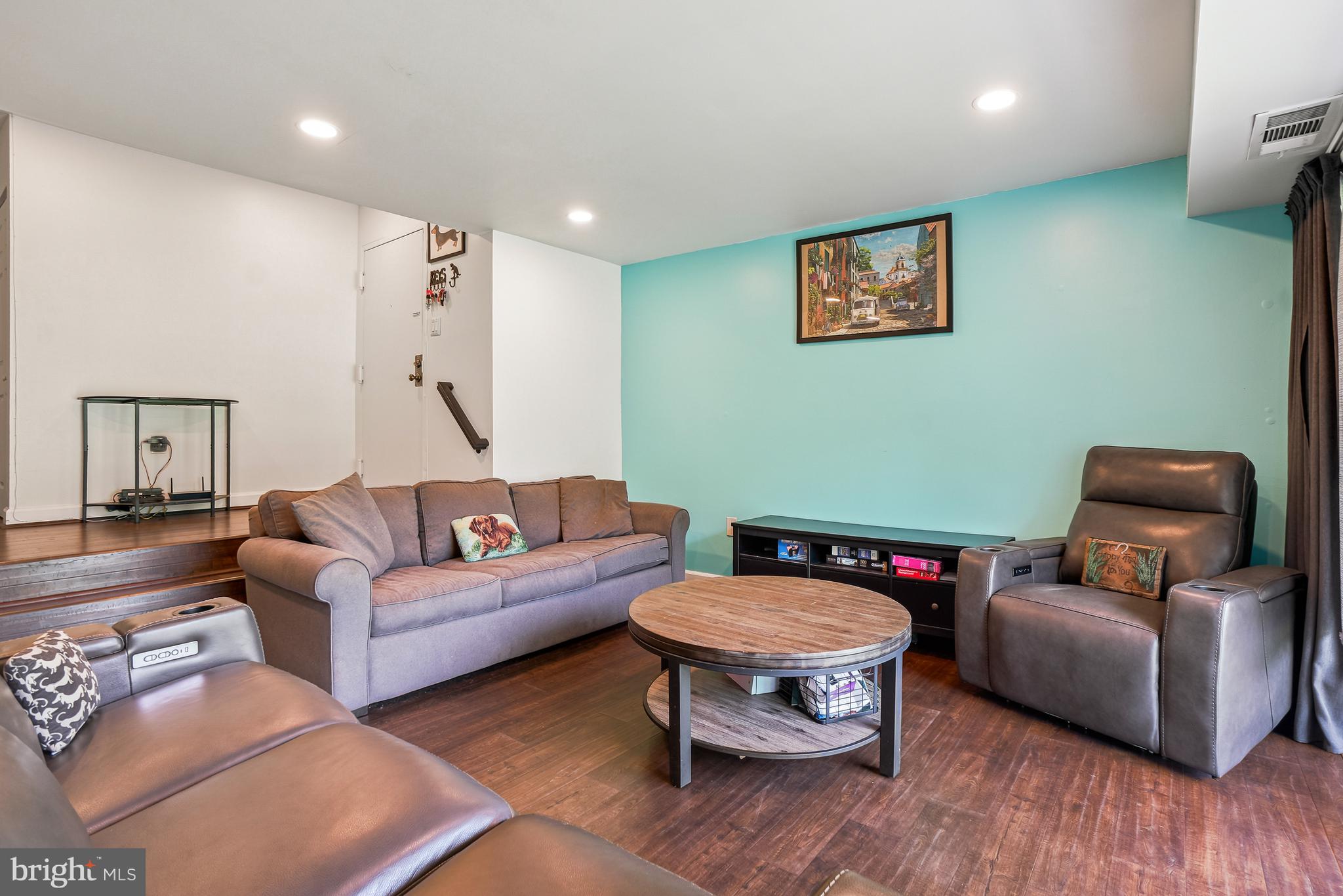 NORTH CREEK - Residential
