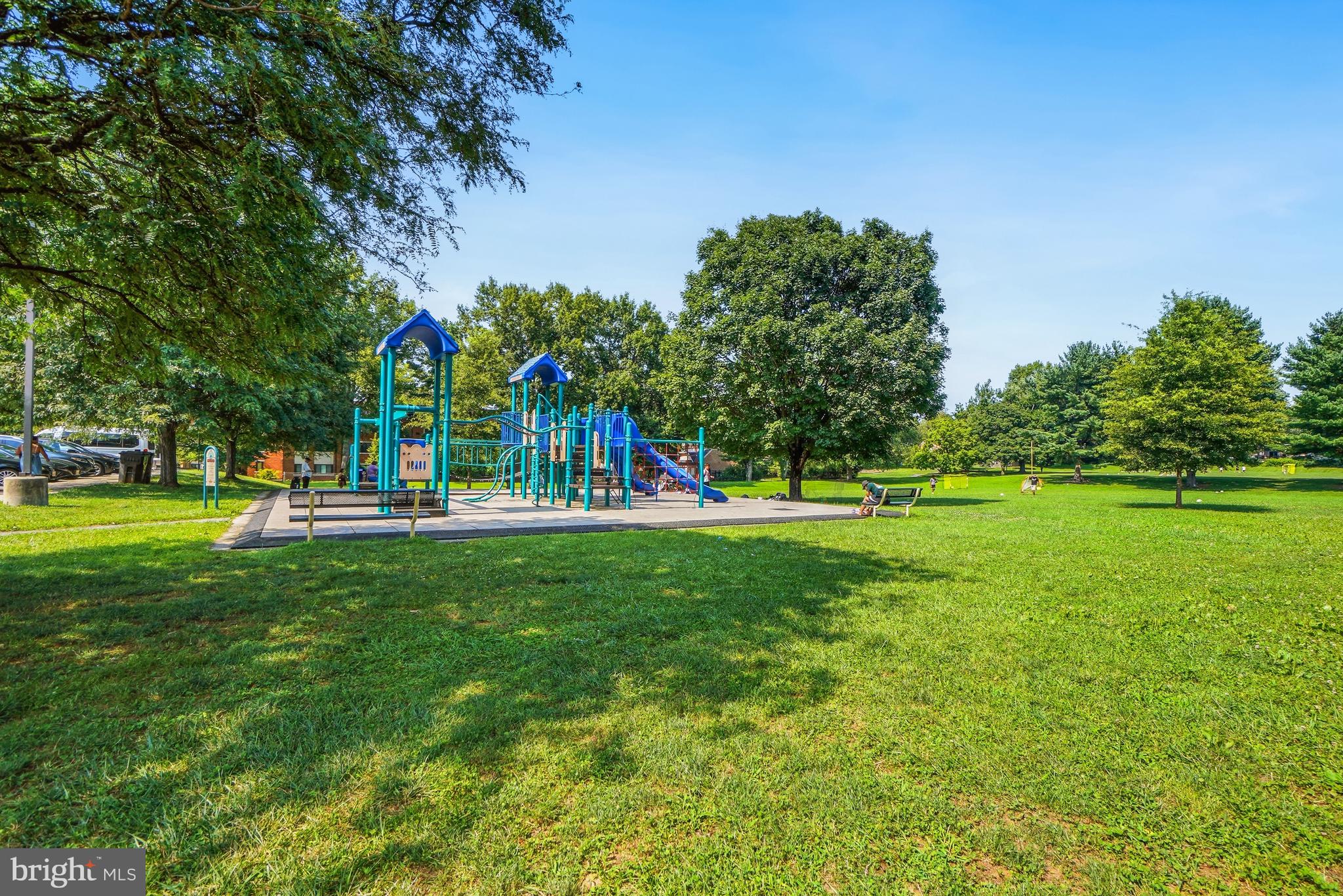 NORTH CREEK - Residential