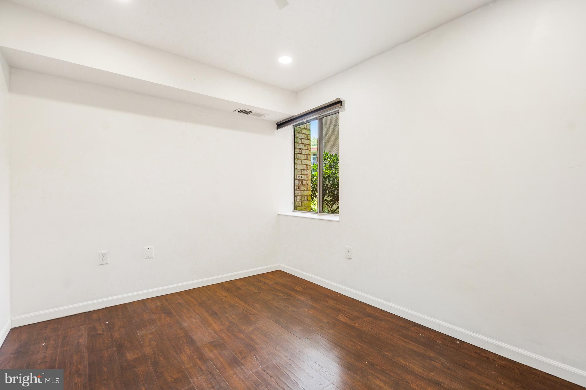 NORTH CREEK - Residential