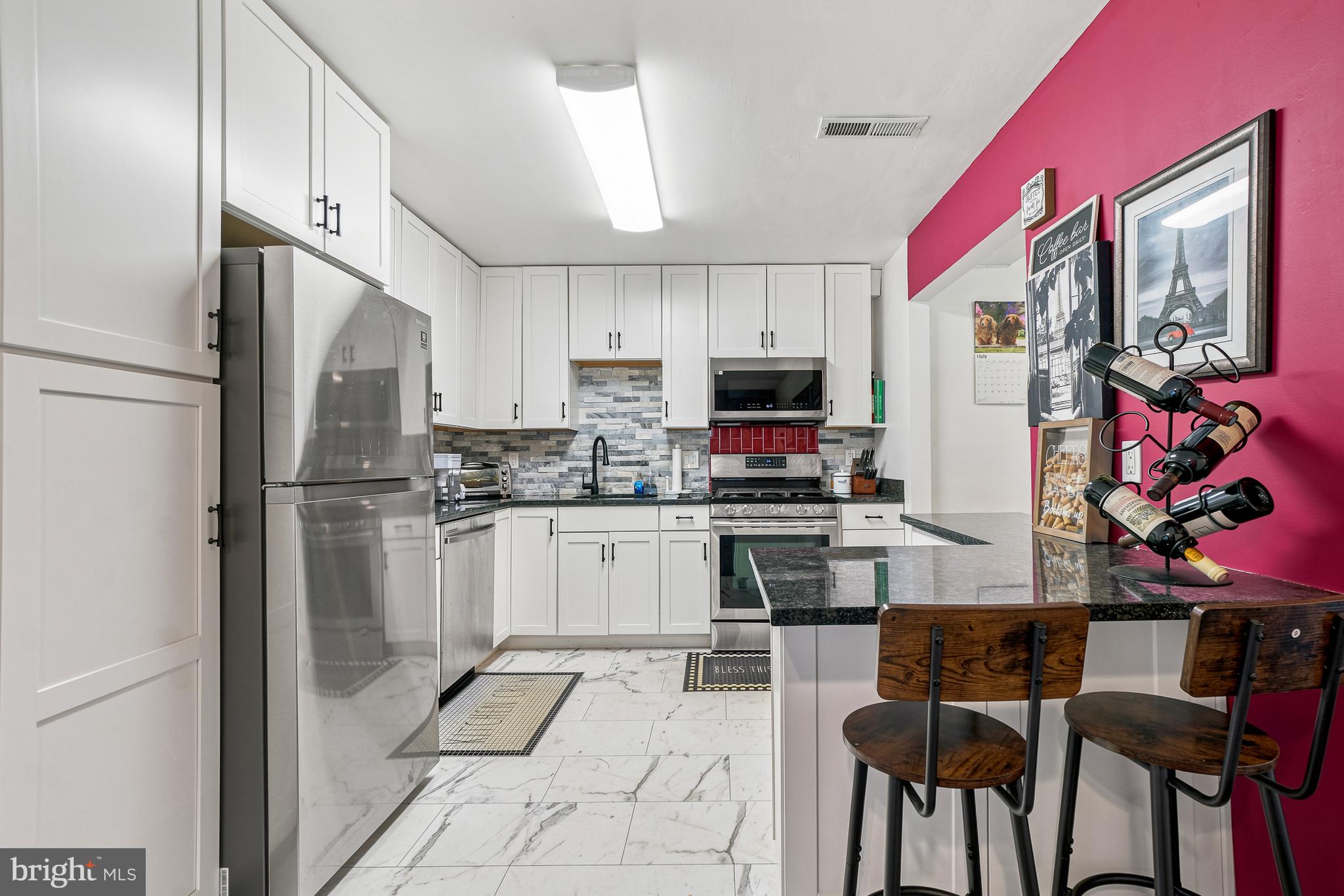 NORTH CREEK - Residential