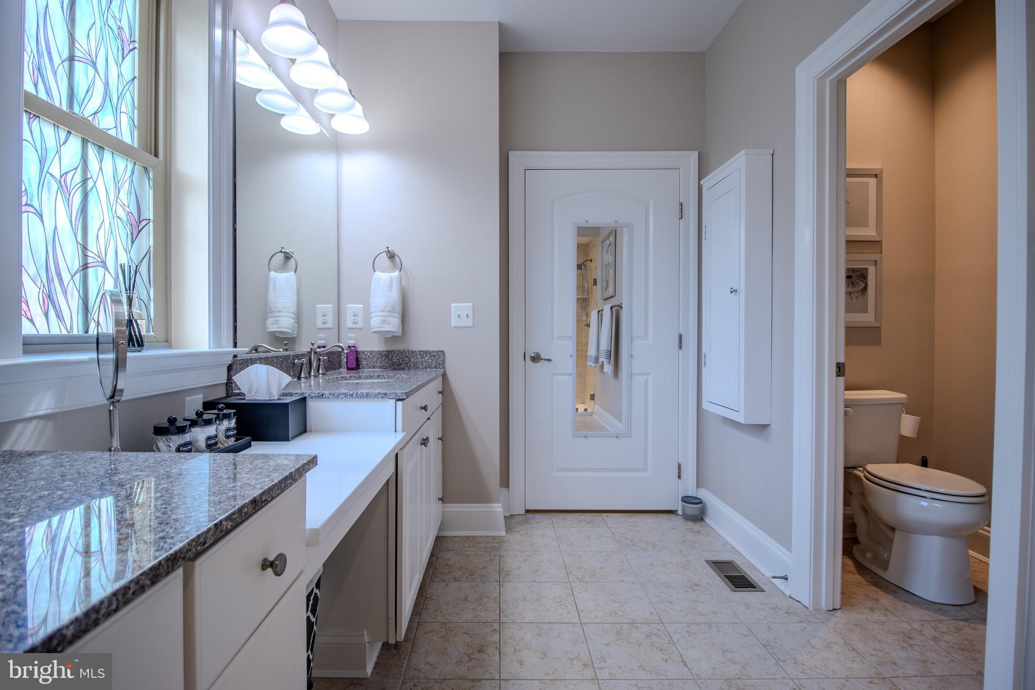 BAY COLONY - Residential
