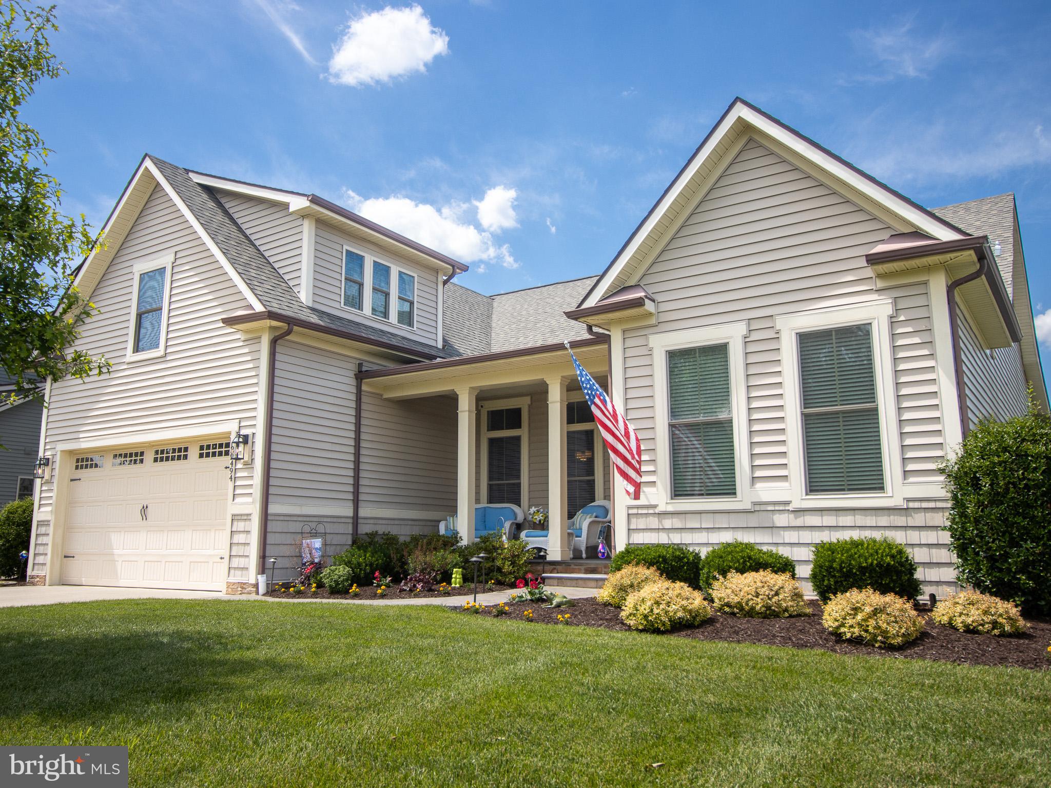 BAY COLONY - Residential