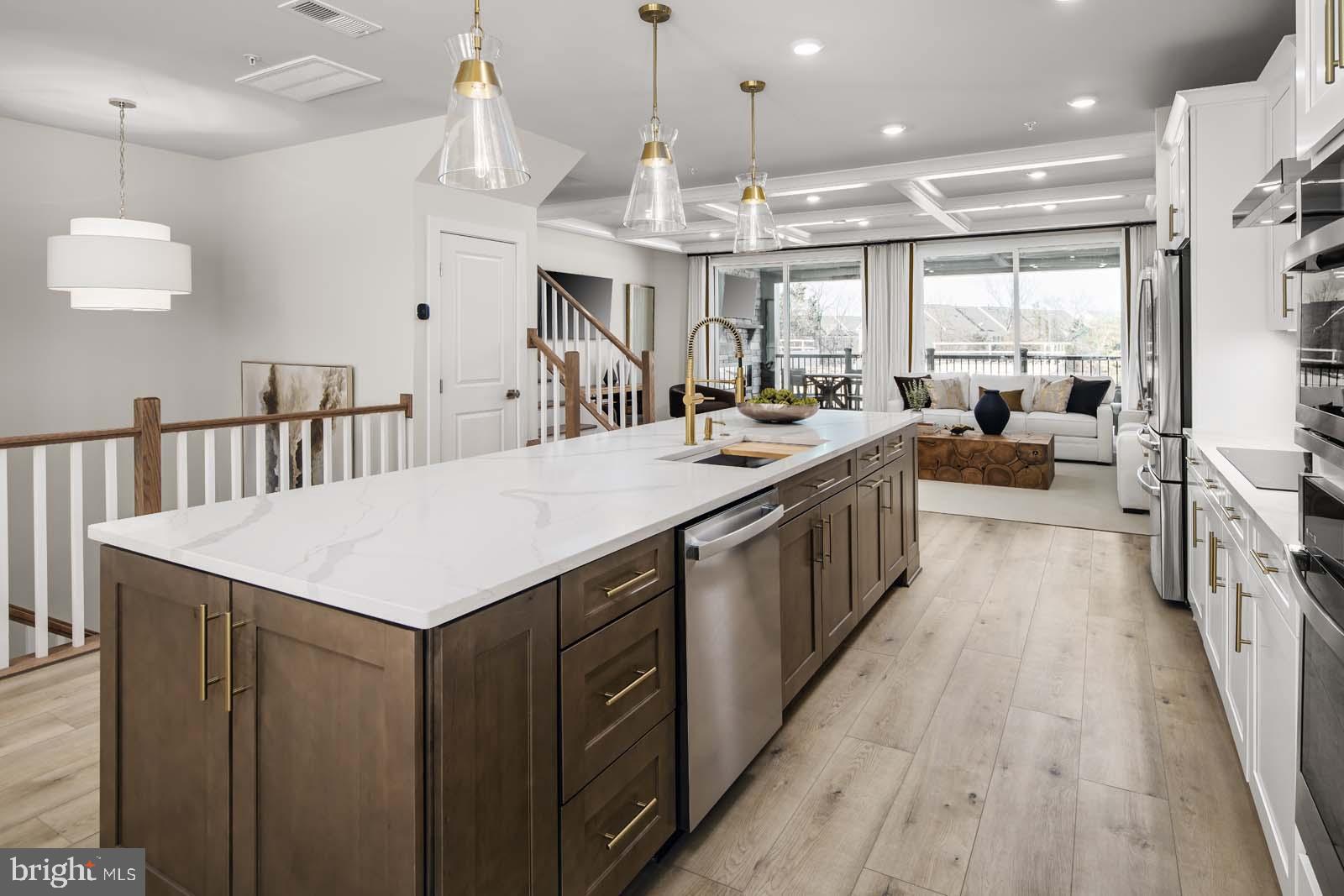 ASHBURN STATION - Residential
