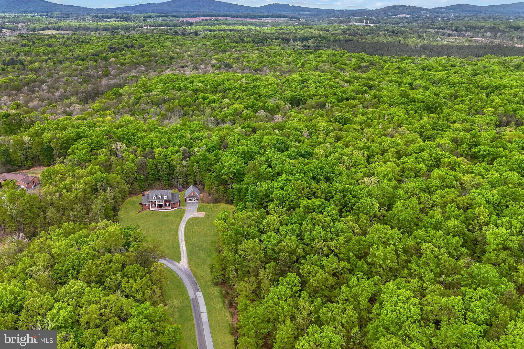 BOWLERS MILL LAKE ESTATES - Residential