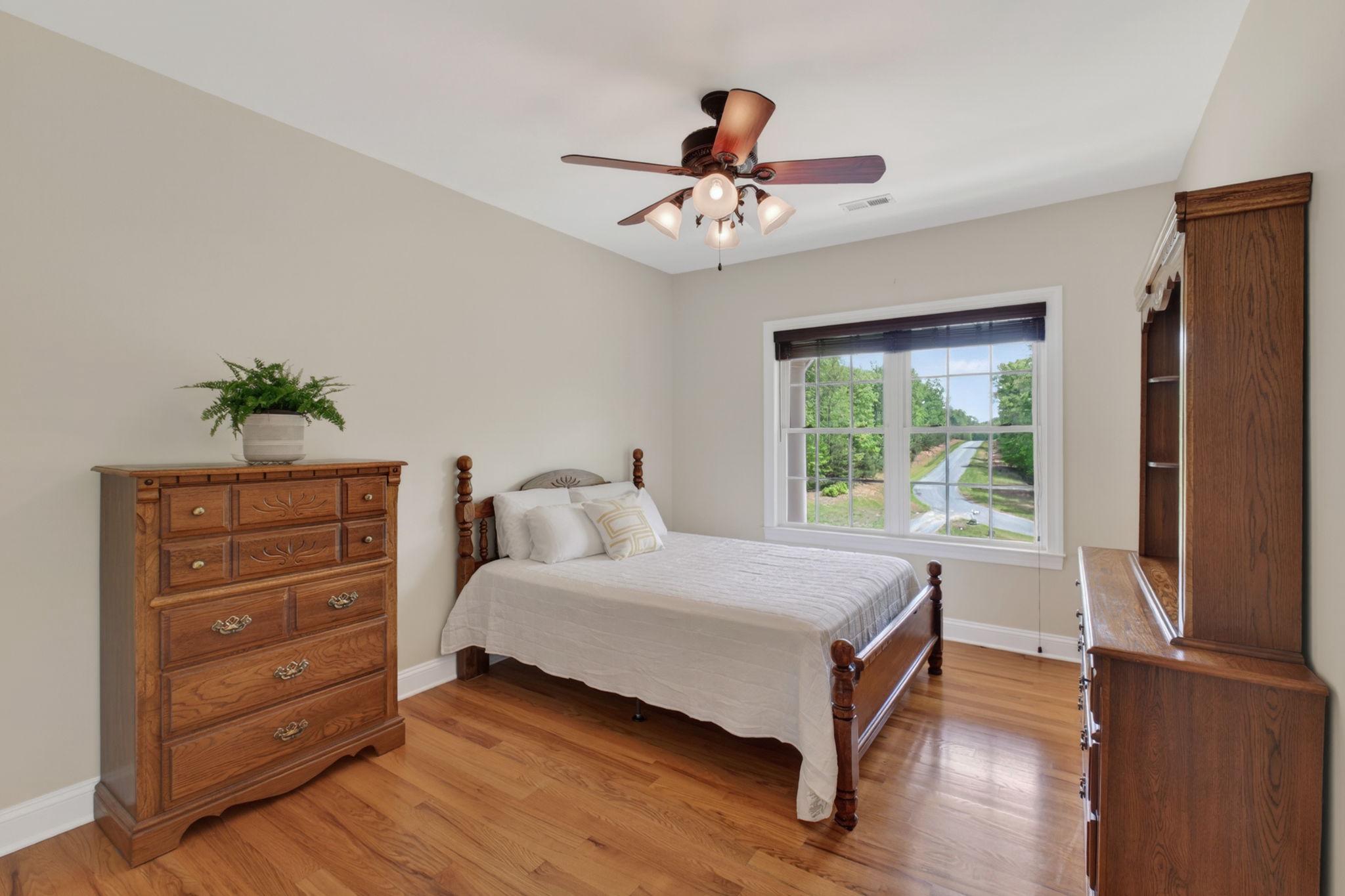 BOWLERS MILL LAKE ESTATES - Residential