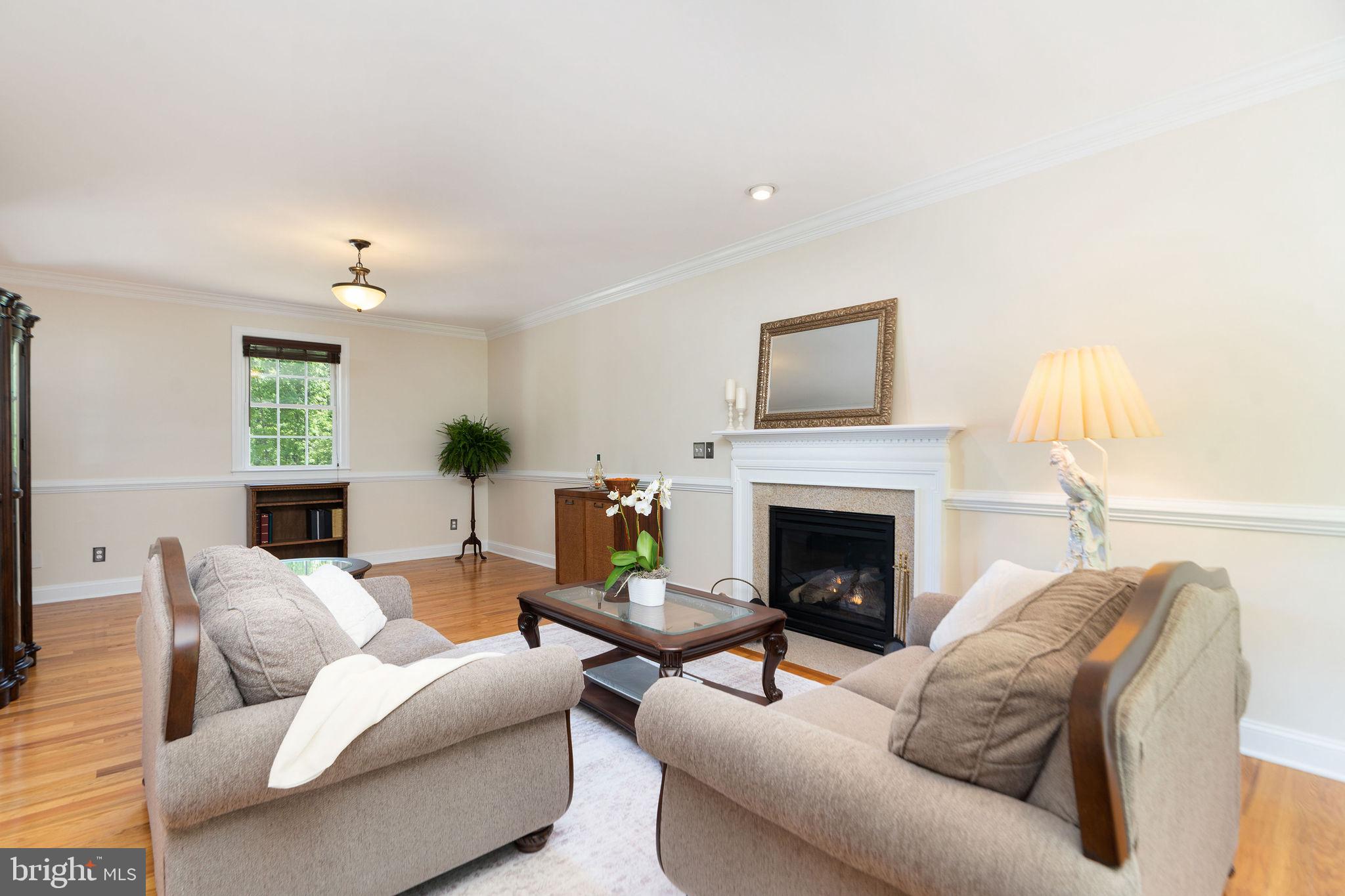 BOWLERS MILL LAKE ESTATES - Residential