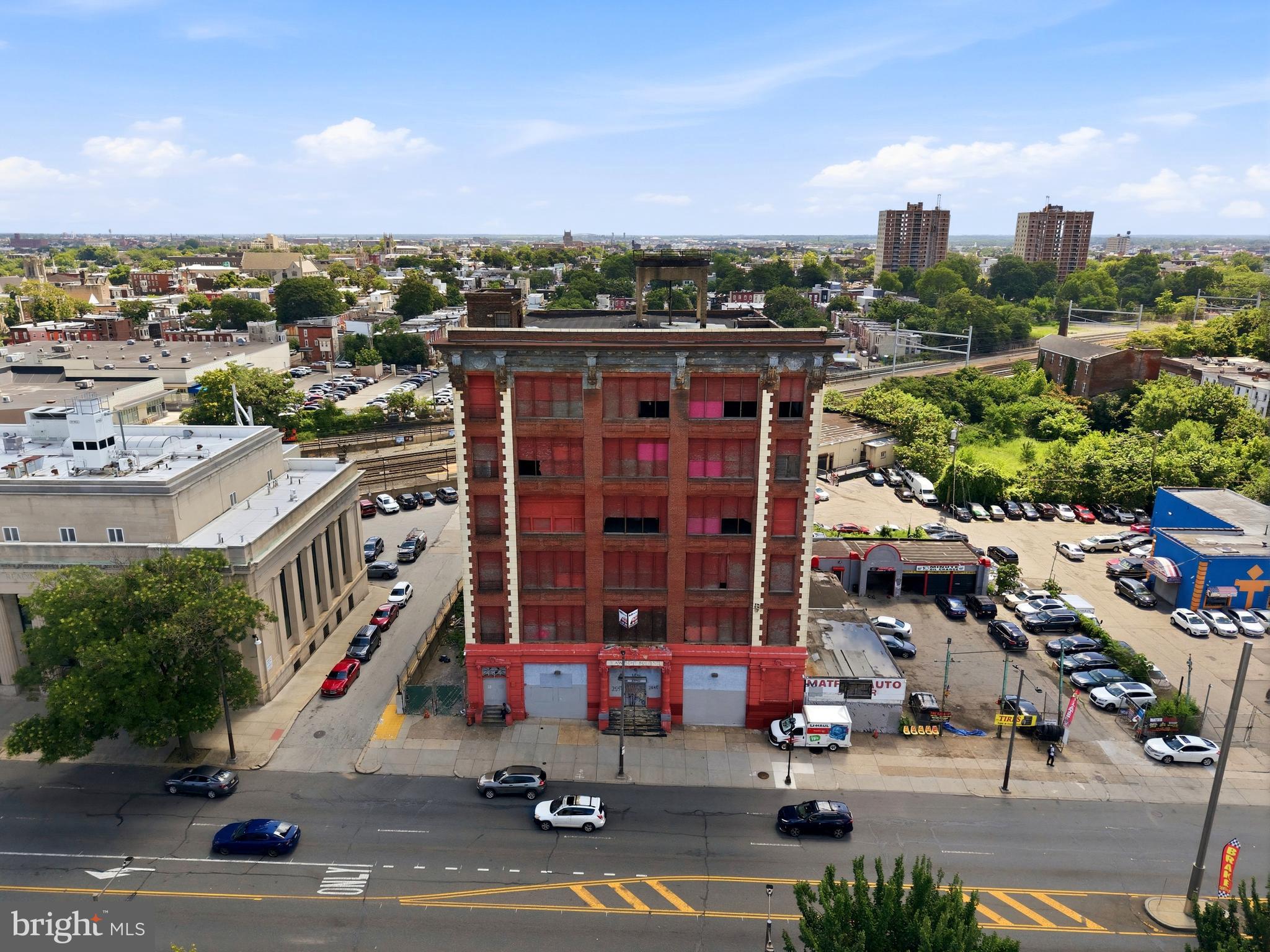 PHILADELPHIA (NORTH) - Commercial Sale