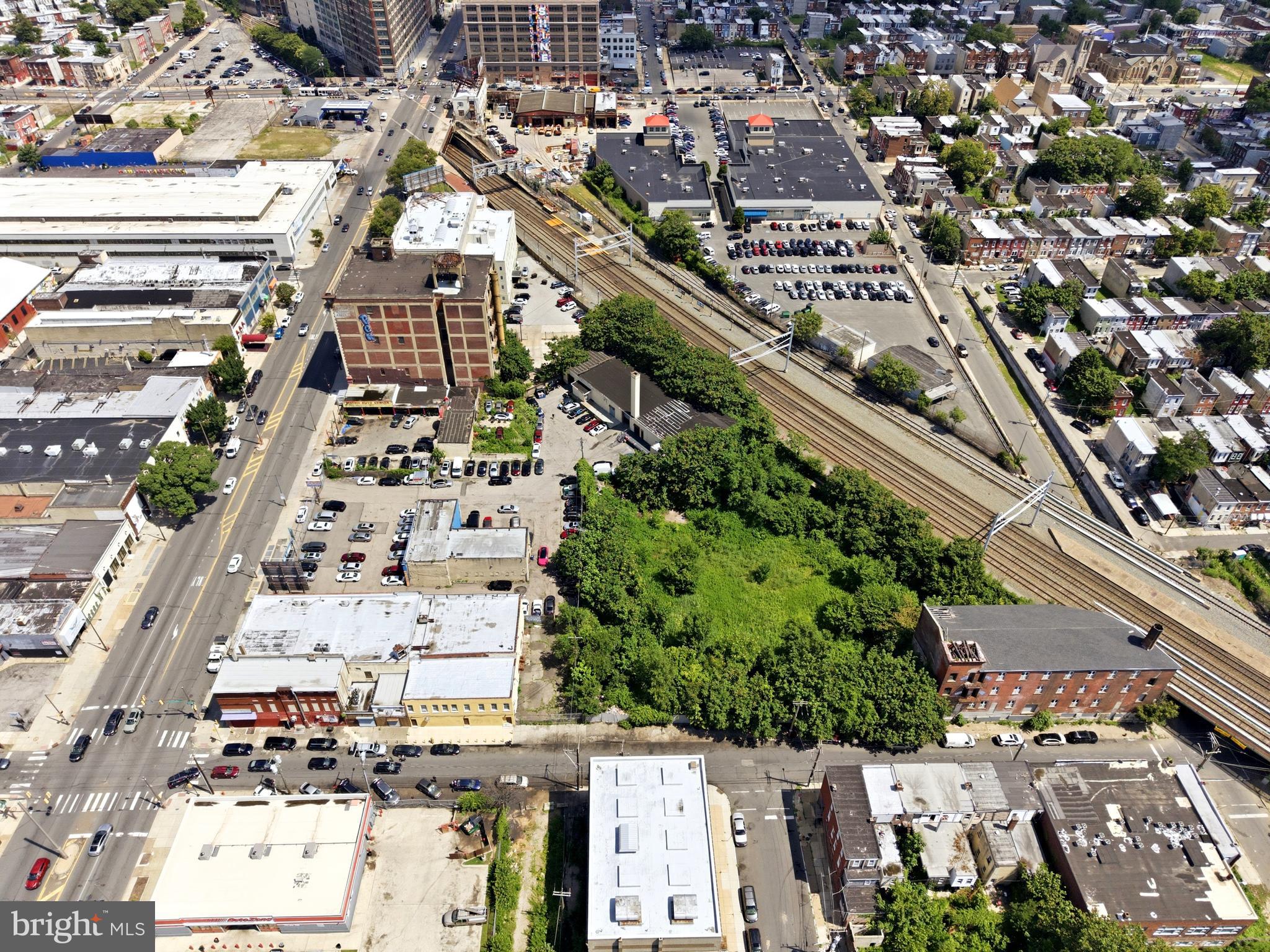 PHILADELPHIA (NORTH) - Commercial Sale