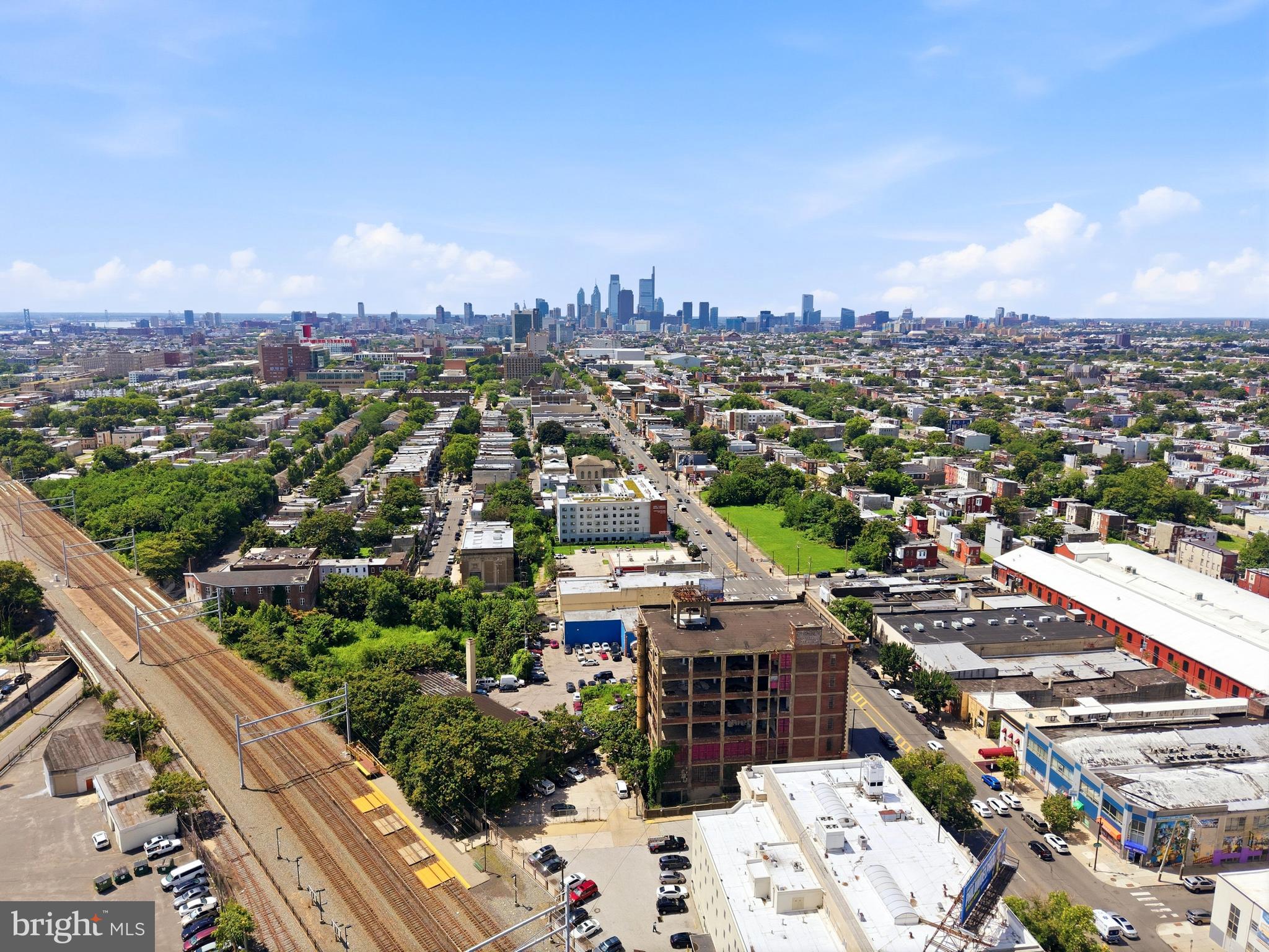 PHILADELPHIA (NORTH) - Commercial Sale