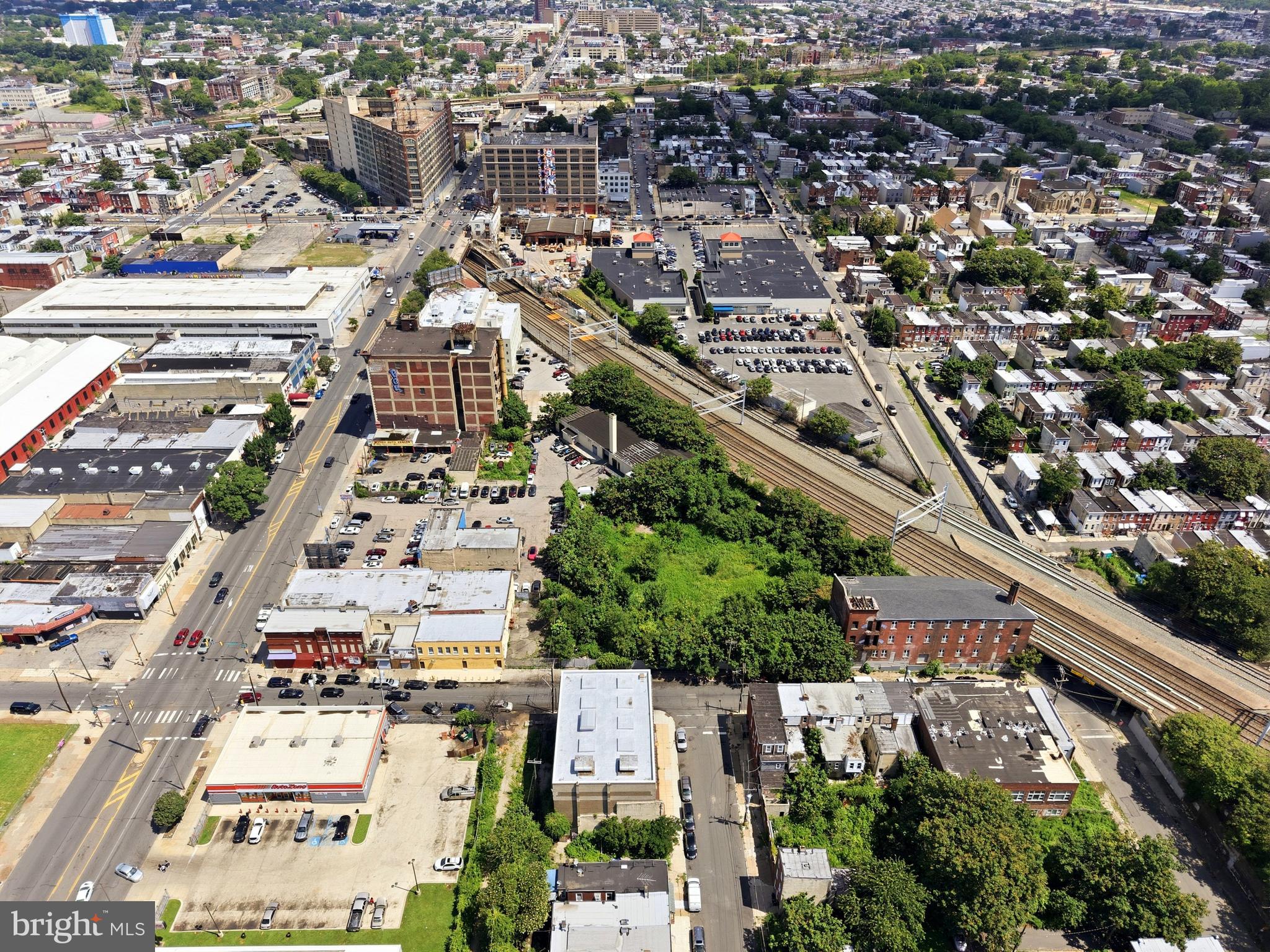 PHILADELPHIA (NORTH) - Commercial Sale