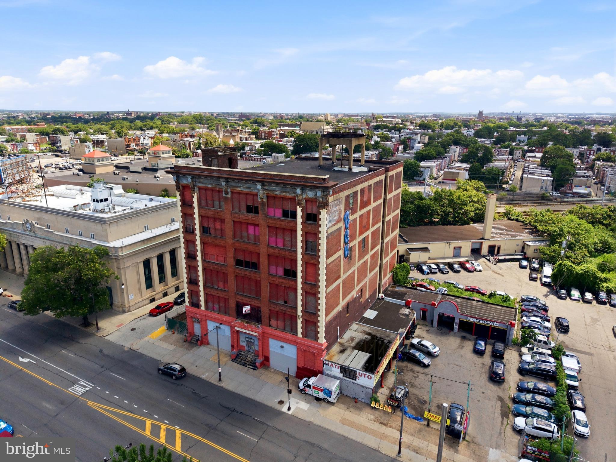PHILADELPHIA (NORTH) - Commercial Sale