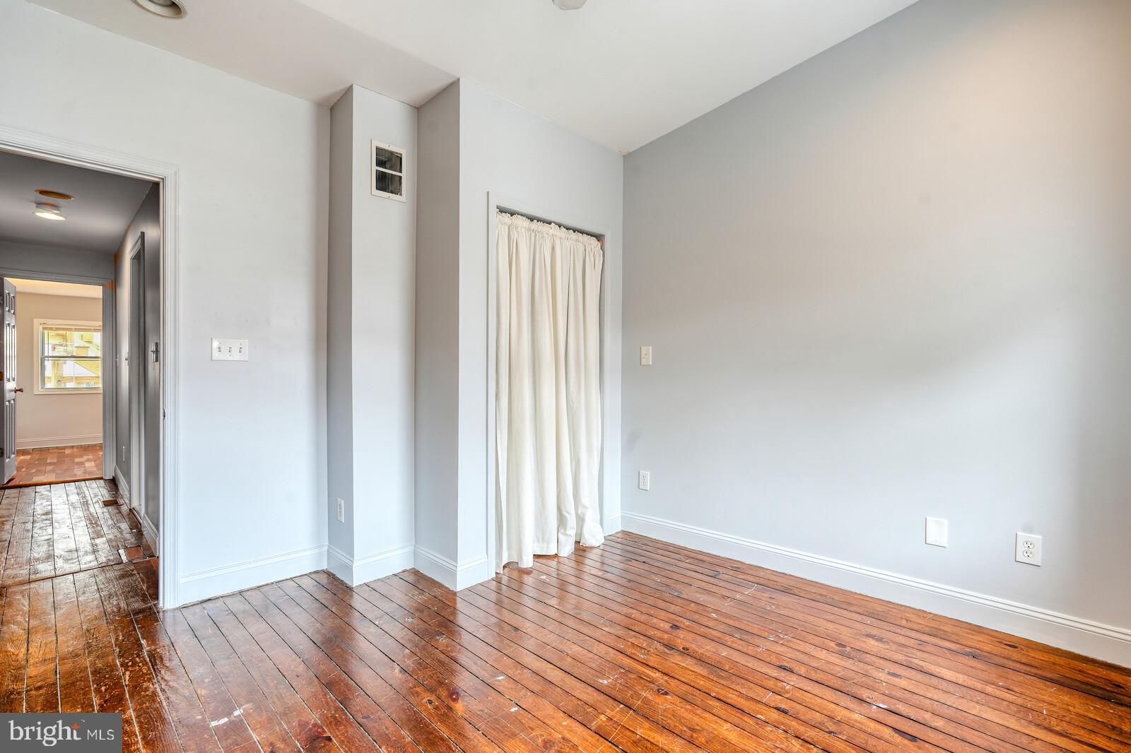 FEDERAL HILL HISTORIC DISTRICT - Residential Lease