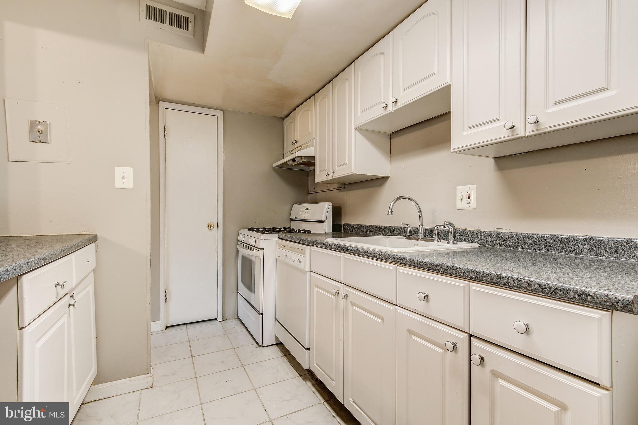 BETHESDA PARK - Residential